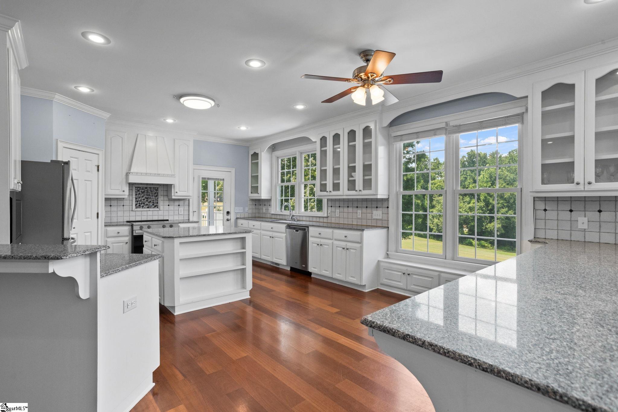 865 E Heathland Drive Inman, SC 29349