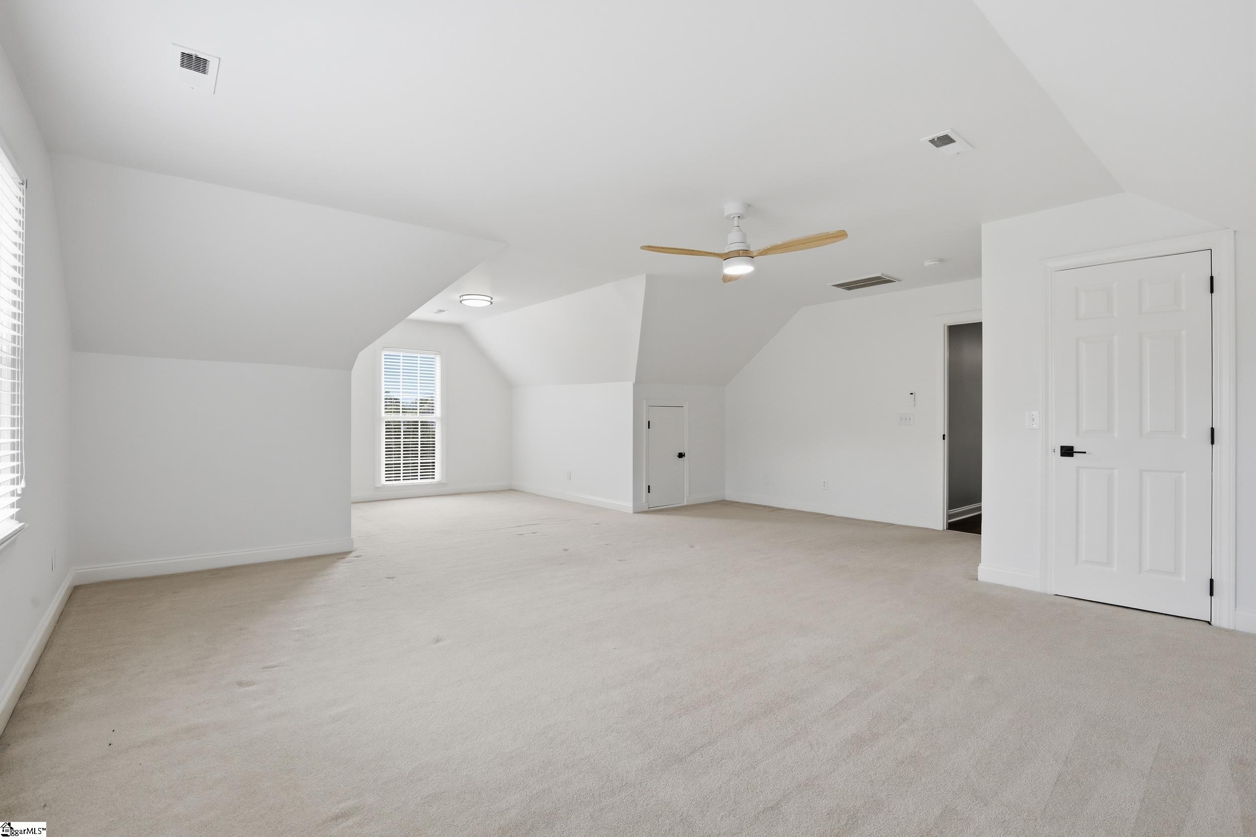 420 S Oakley Lane Spartanburg, SC 29301