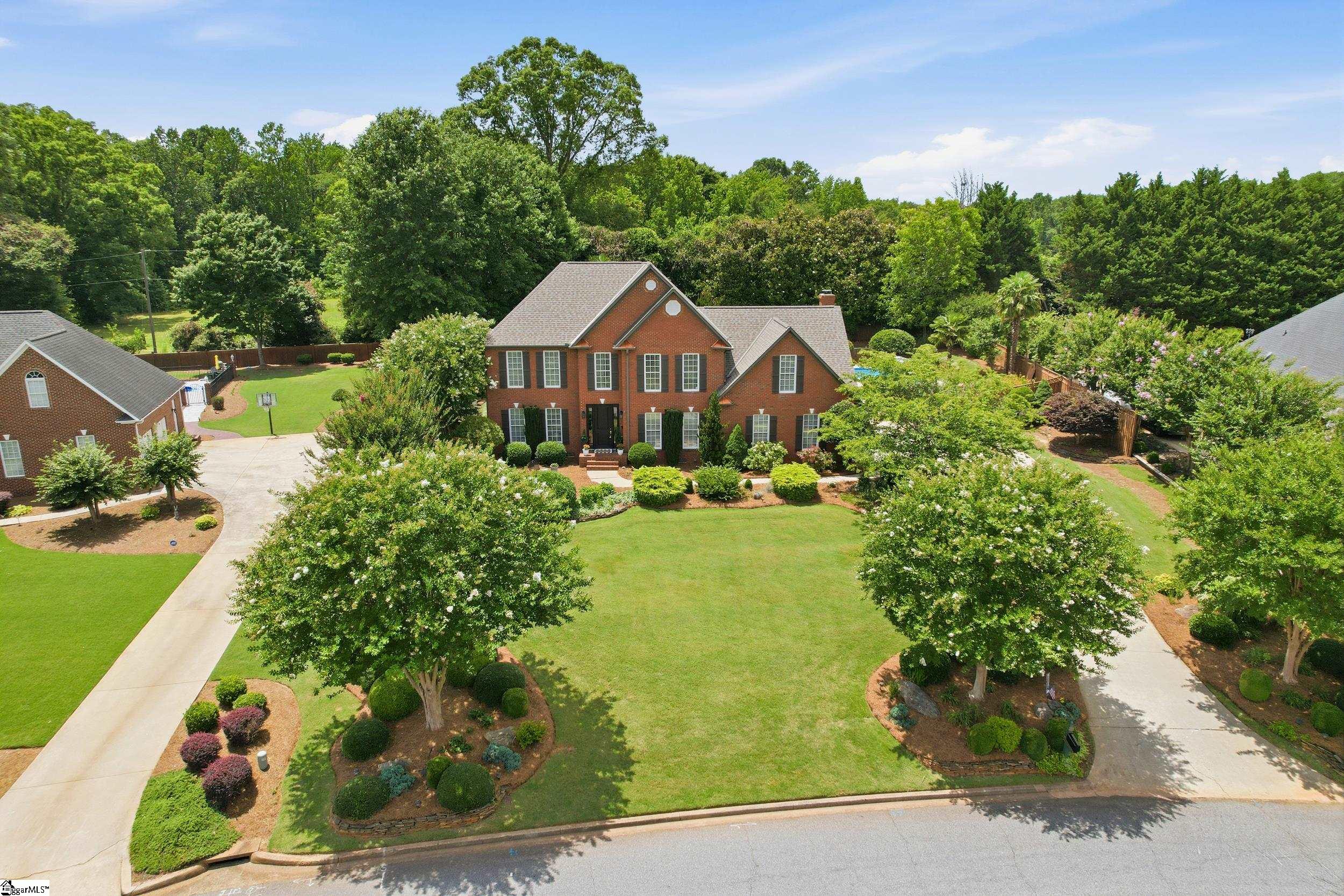 420 S Oakley Lane Spartanburg, SC 29301