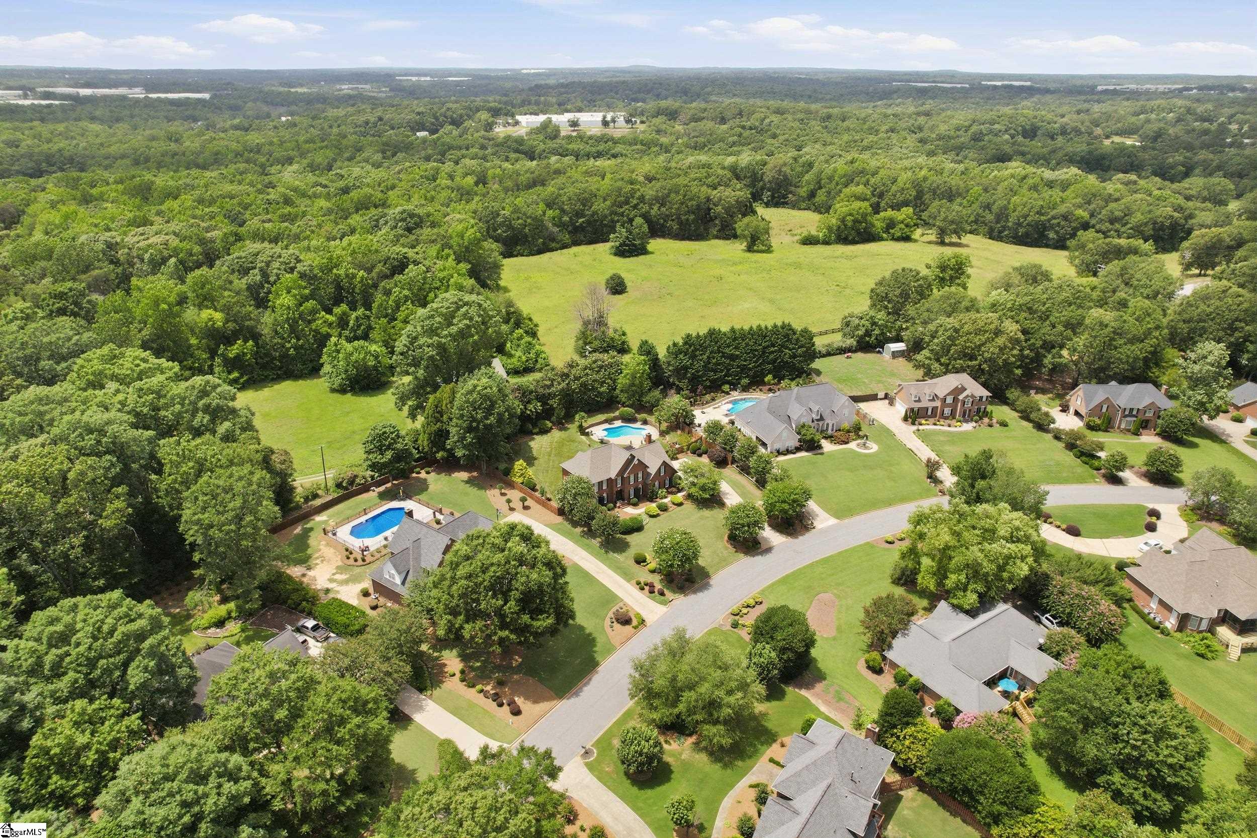 420 S Oakley Lane Spartanburg, SC 29301