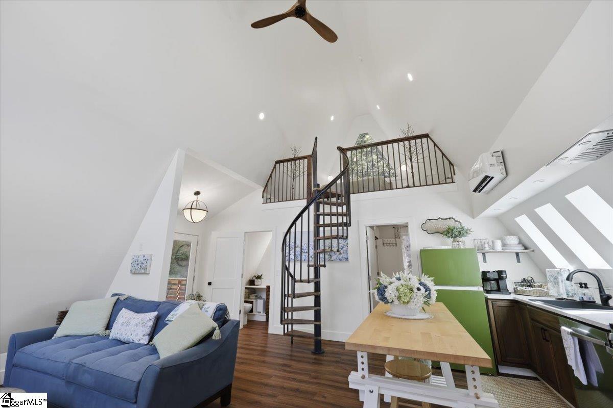 400 Old Hwy 25 Travelers Rest, SC 29690
