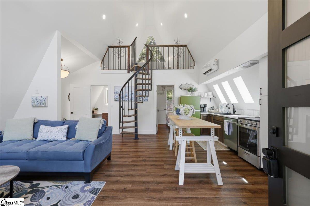 400 Old Hwy 25 Travelers Rest, SC 29690