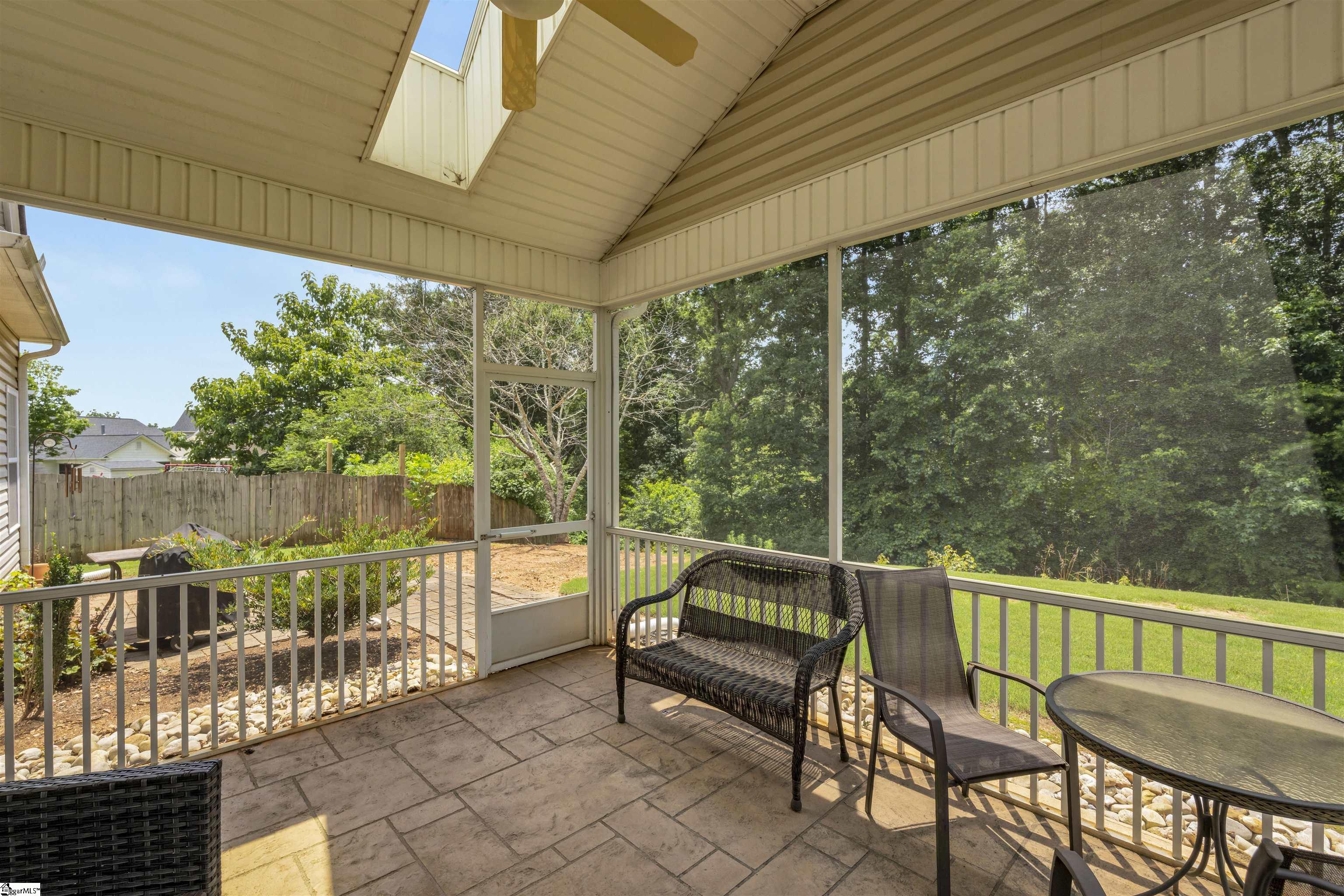 202 Reinhardt Drive Simpsonville, SC 29681