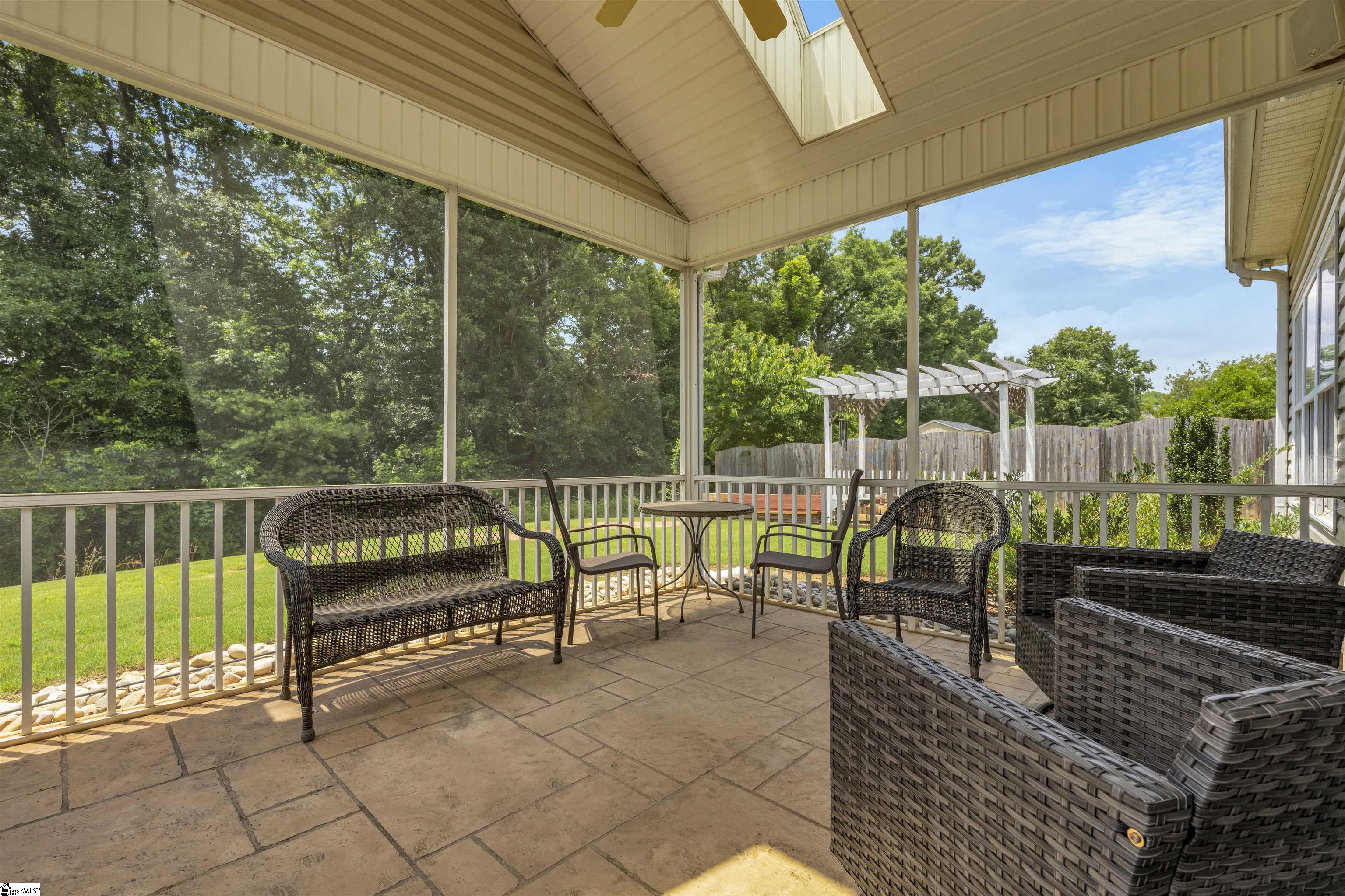 202 Reinhardt Drive Simpsonville, SC 29681
