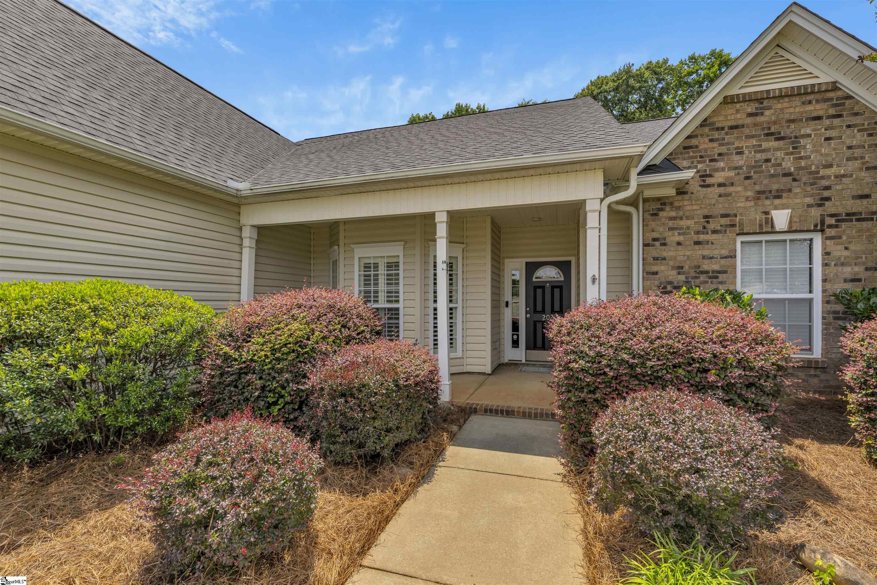 202 Reinhardt Drive Simpsonville, SC 29681