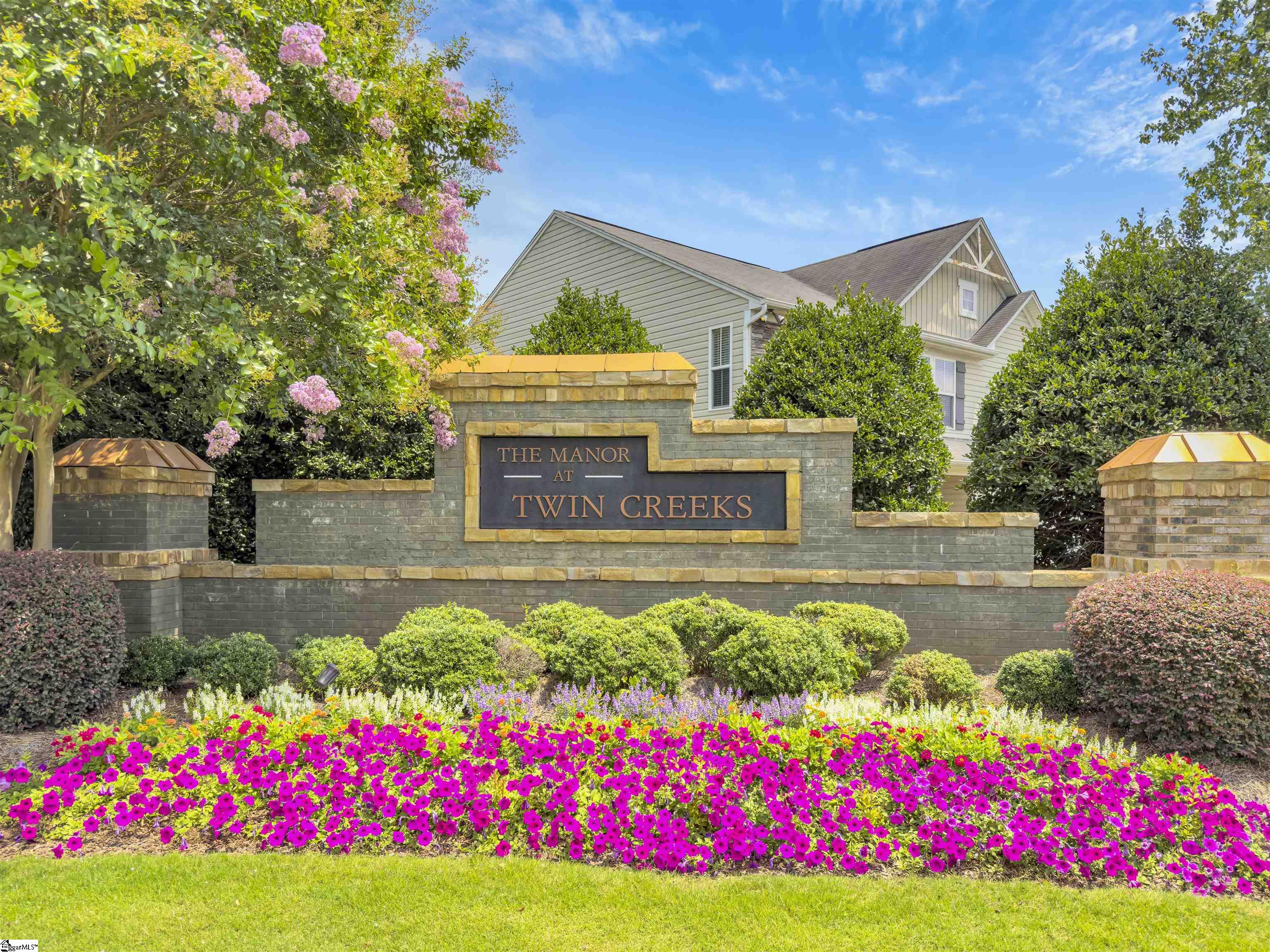 202 Reinhardt Drive Simpsonville, SC 29681