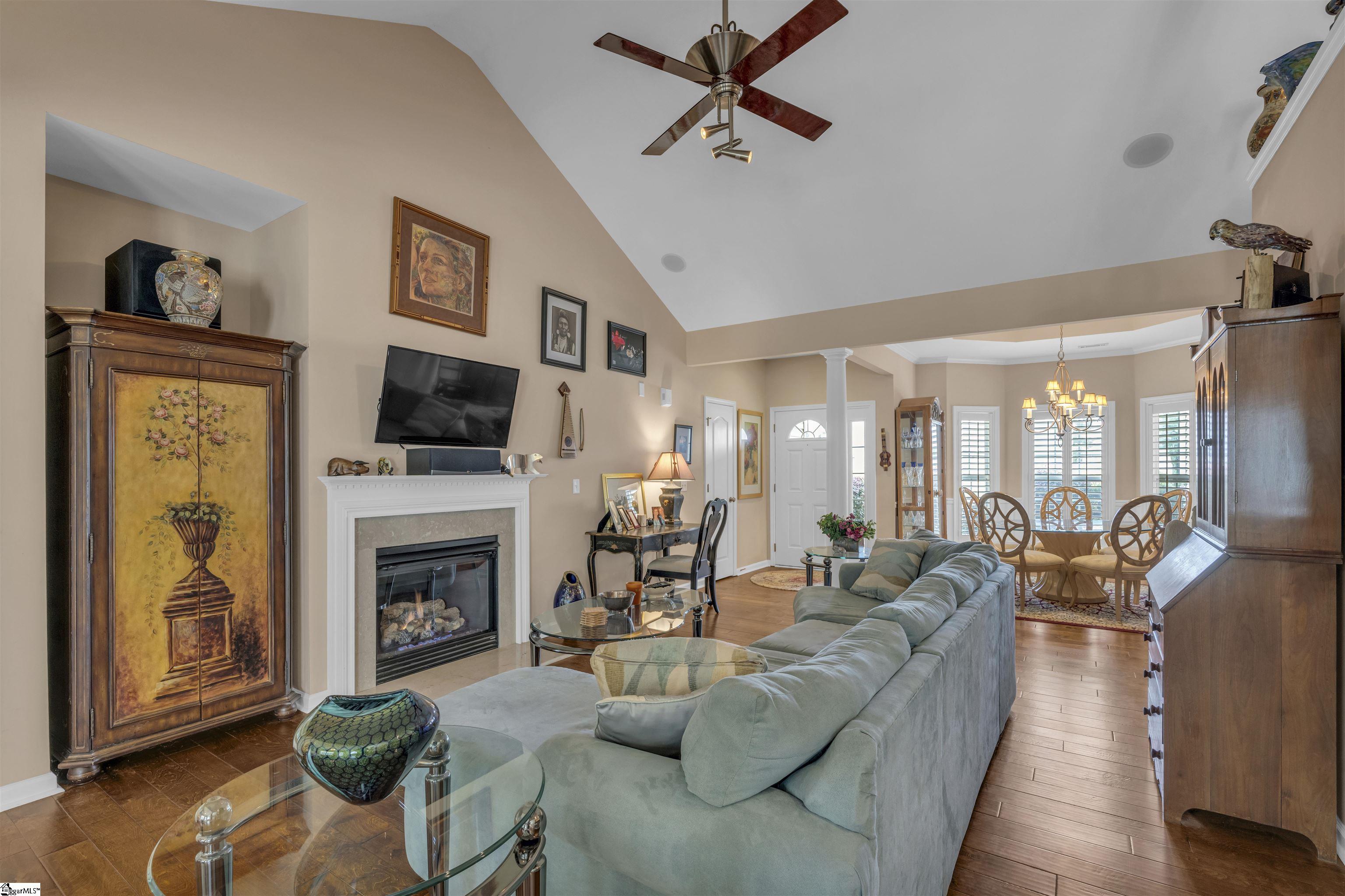 202 Reinhardt Drive Simpsonville, SC 29681