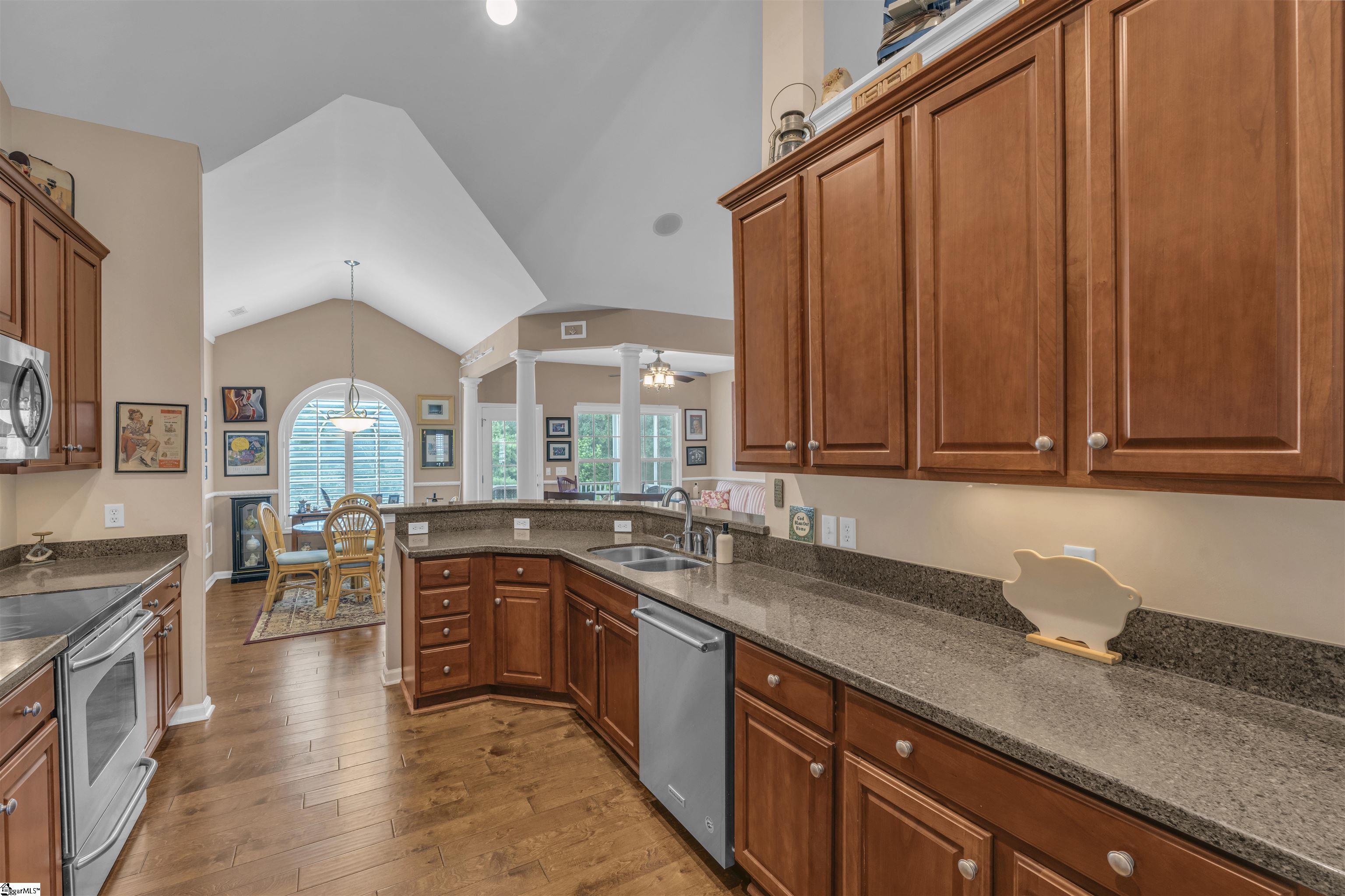 202 Reinhardt Drive Simpsonville, SC 29681