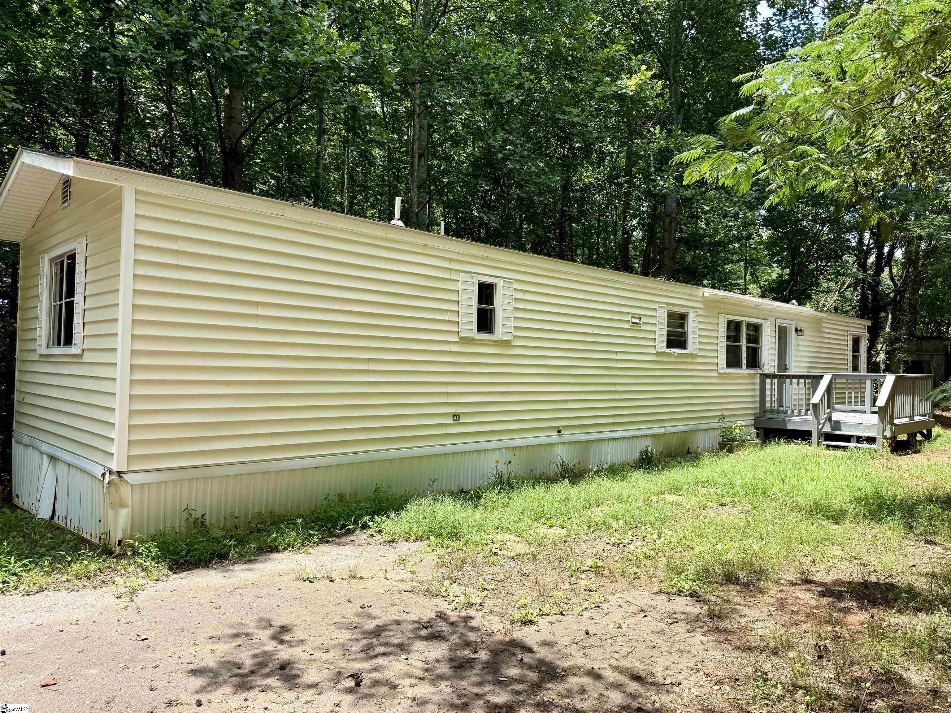 65 Randall Drive Taylors, SC 29687-6328