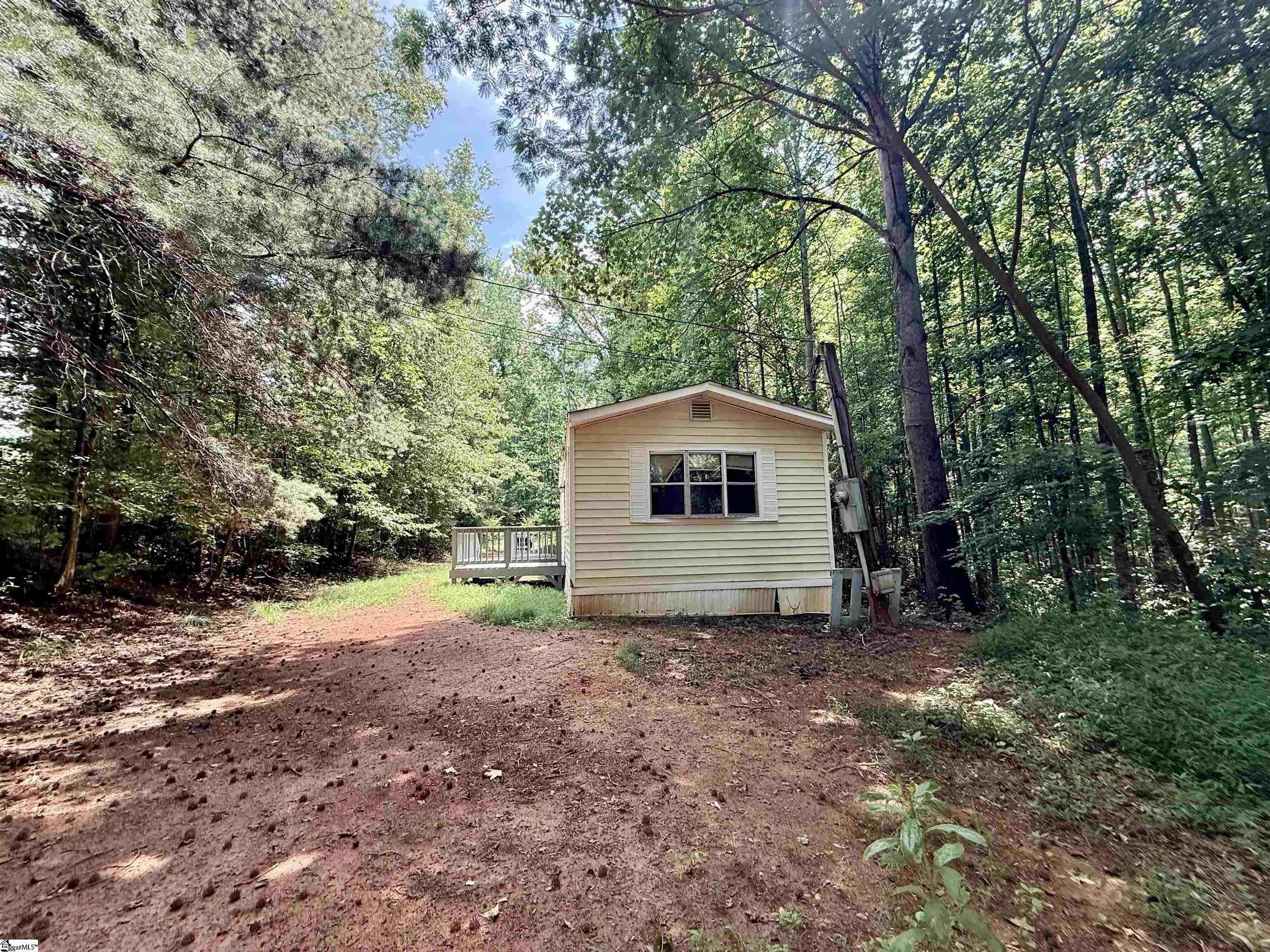 65 Randall Drive Taylors, SC 29687-6328