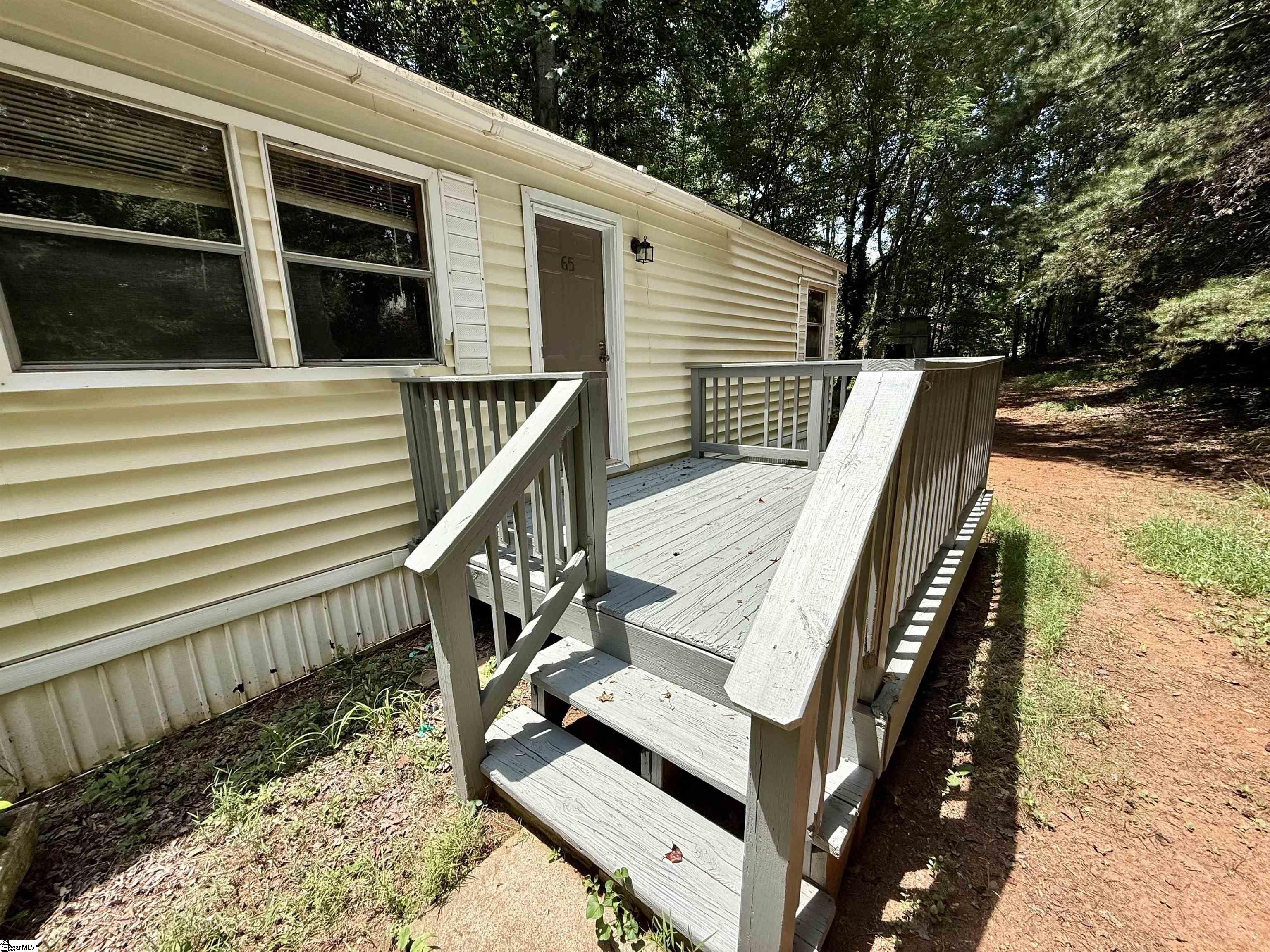 65 Randall Drive Taylors, SC 29687-6328
