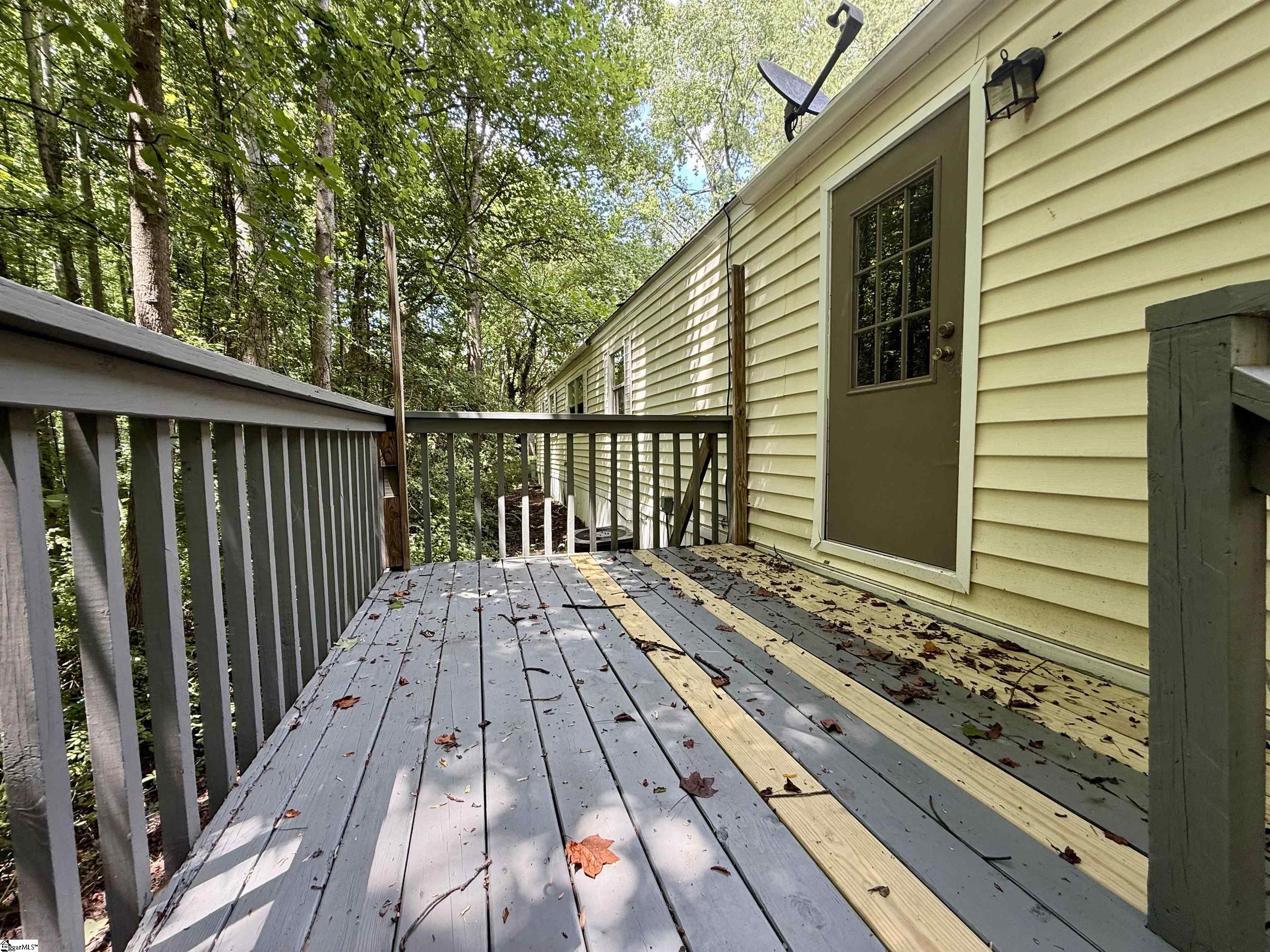 65 Randall Drive Taylors, SC 29687-6328