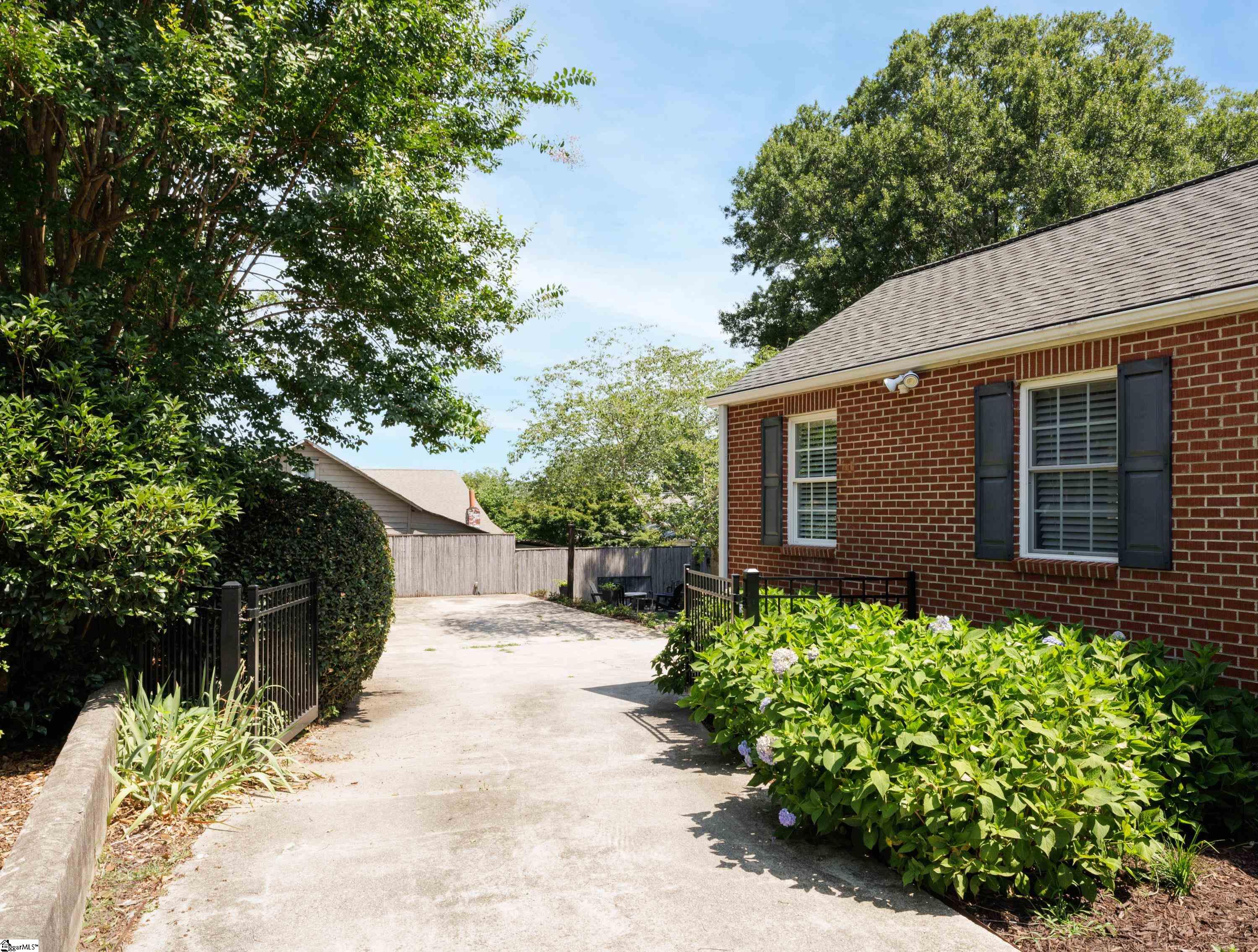 127 Cureton Street Greenville, SC 29605