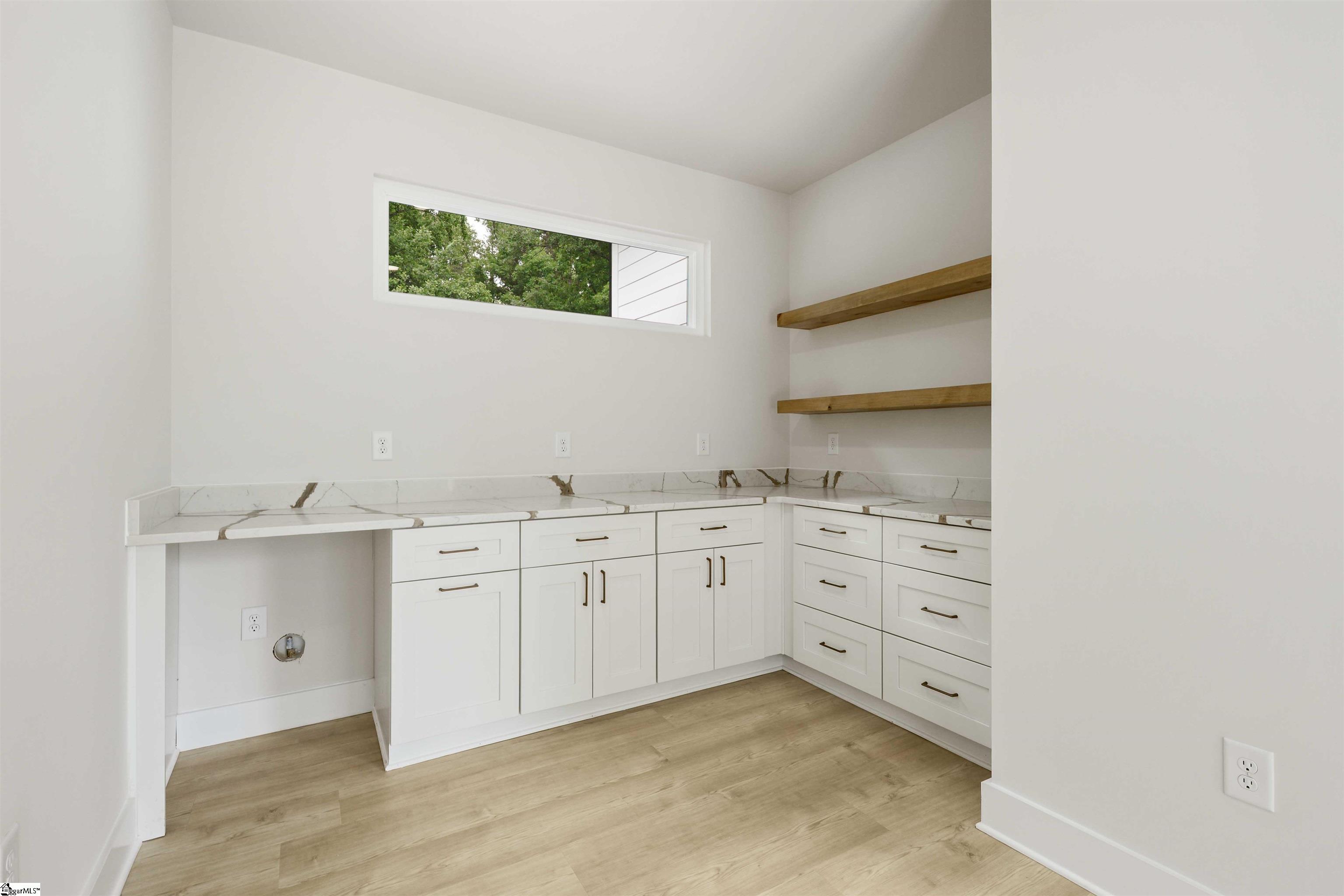 807 Garlington Avenue Greenville, SC 29615
