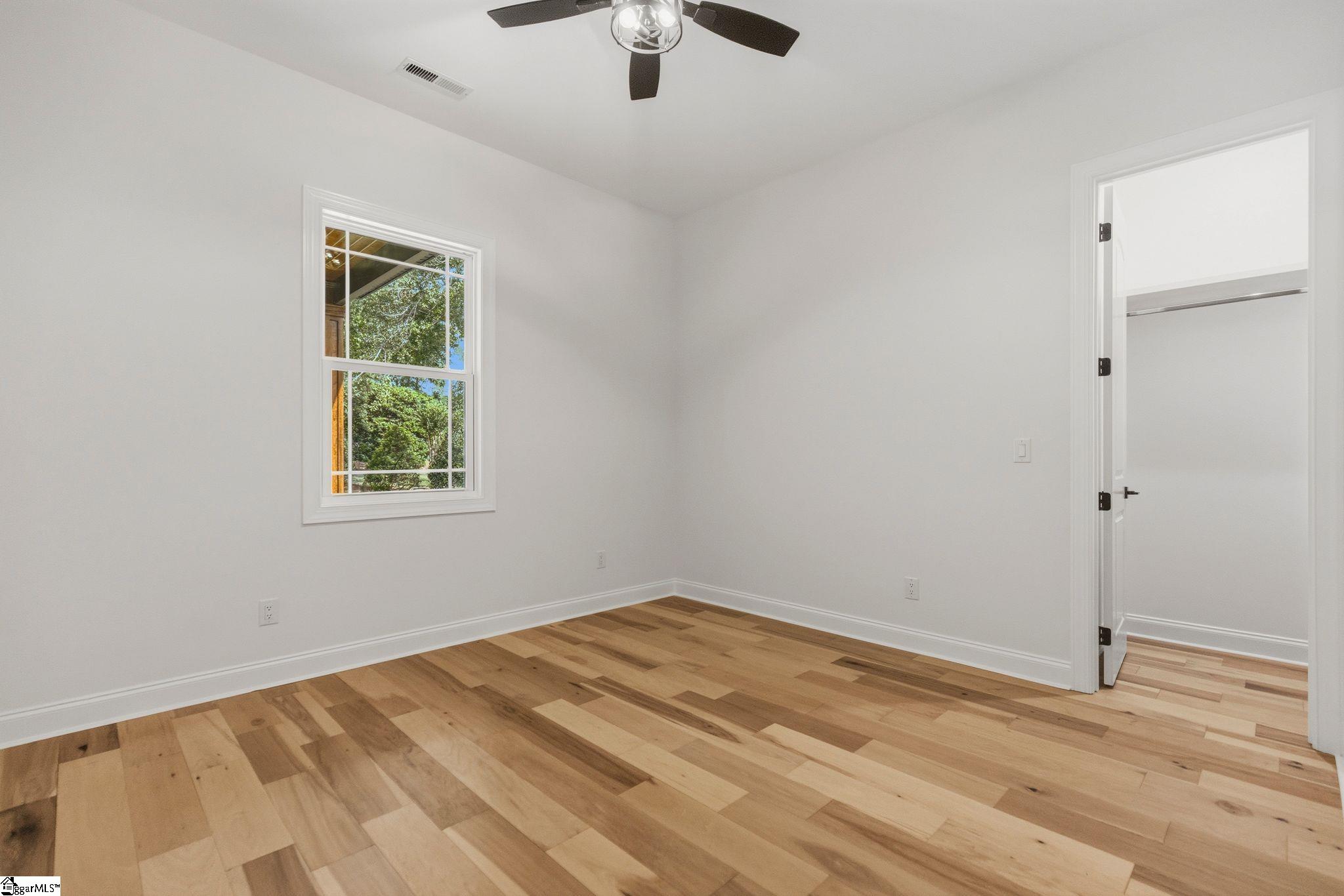 118 Crown Oak Court Spartanburg, SC 29301