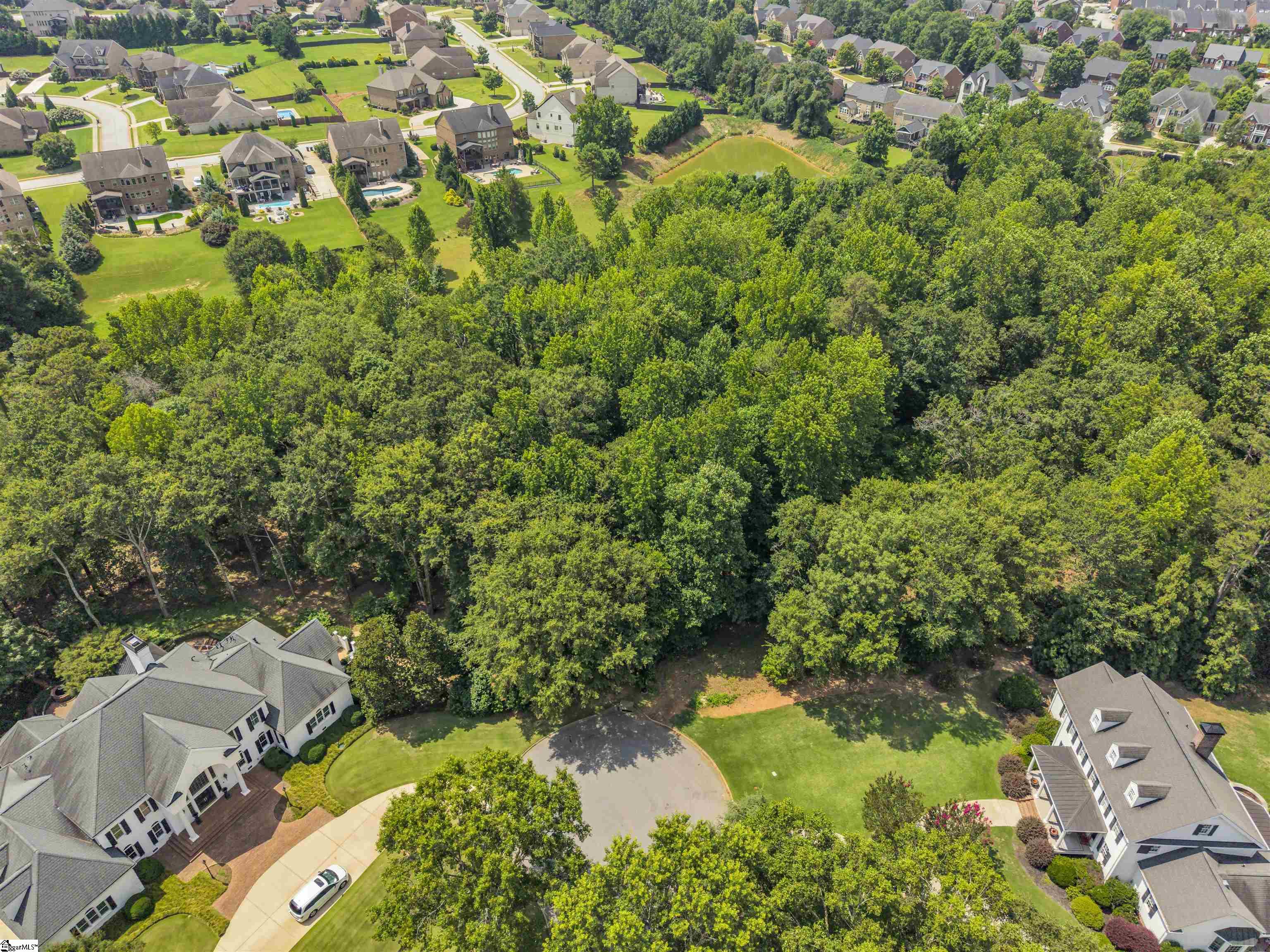 6 Peters Creek Court Simpsonville, SC 29681