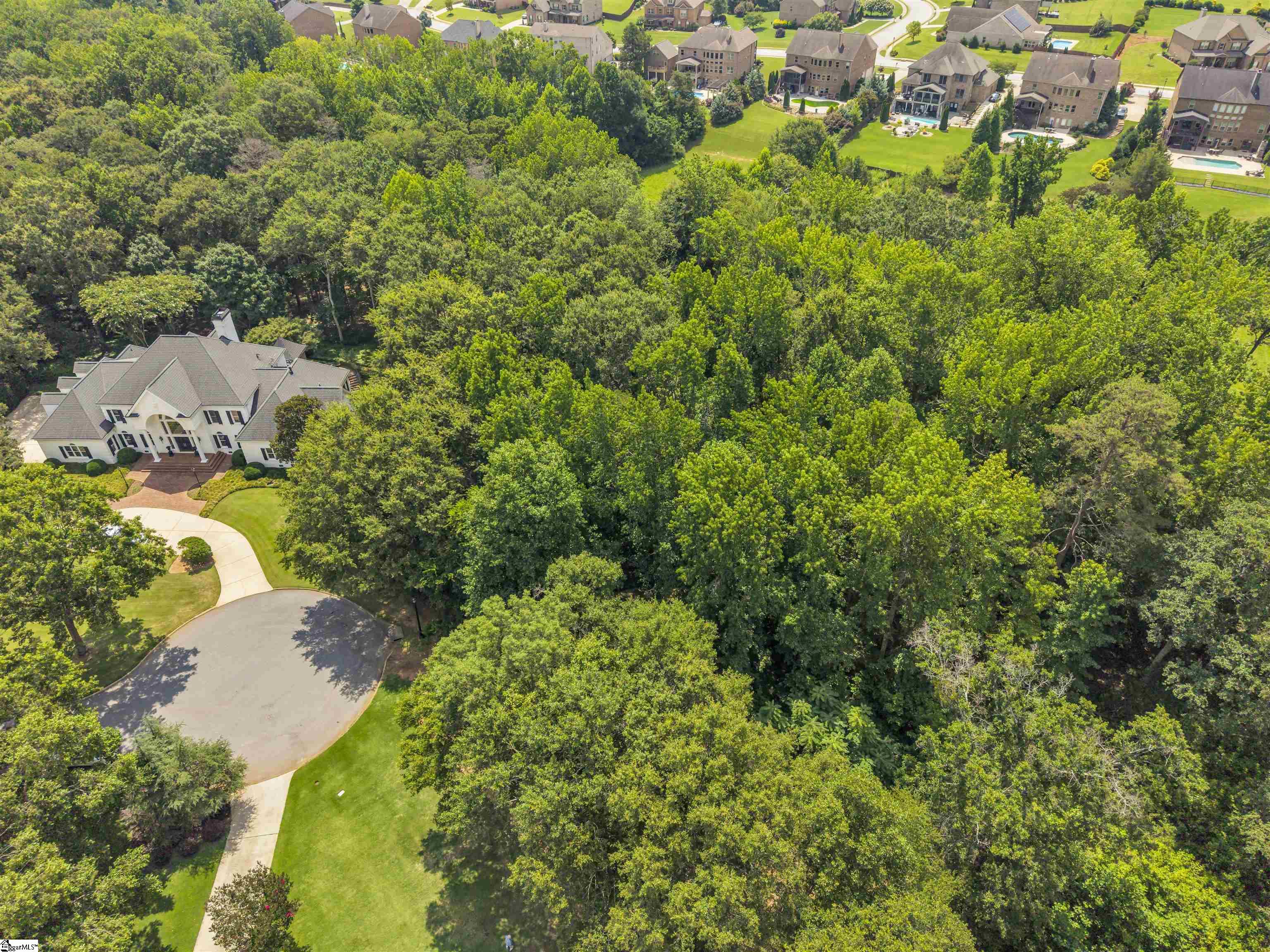 6 Peters Creek Court Simpsonville, SC 29681