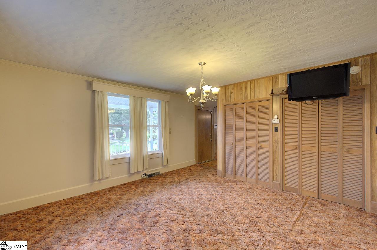 23 Transylvania Street Piedmont, SC 29673