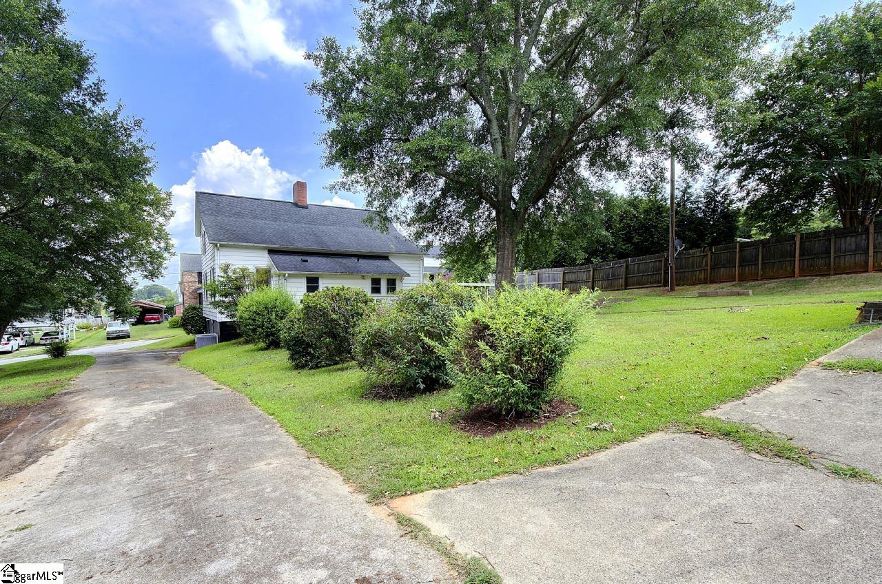 23 Transylvania Street Piedmont, SC 29673
