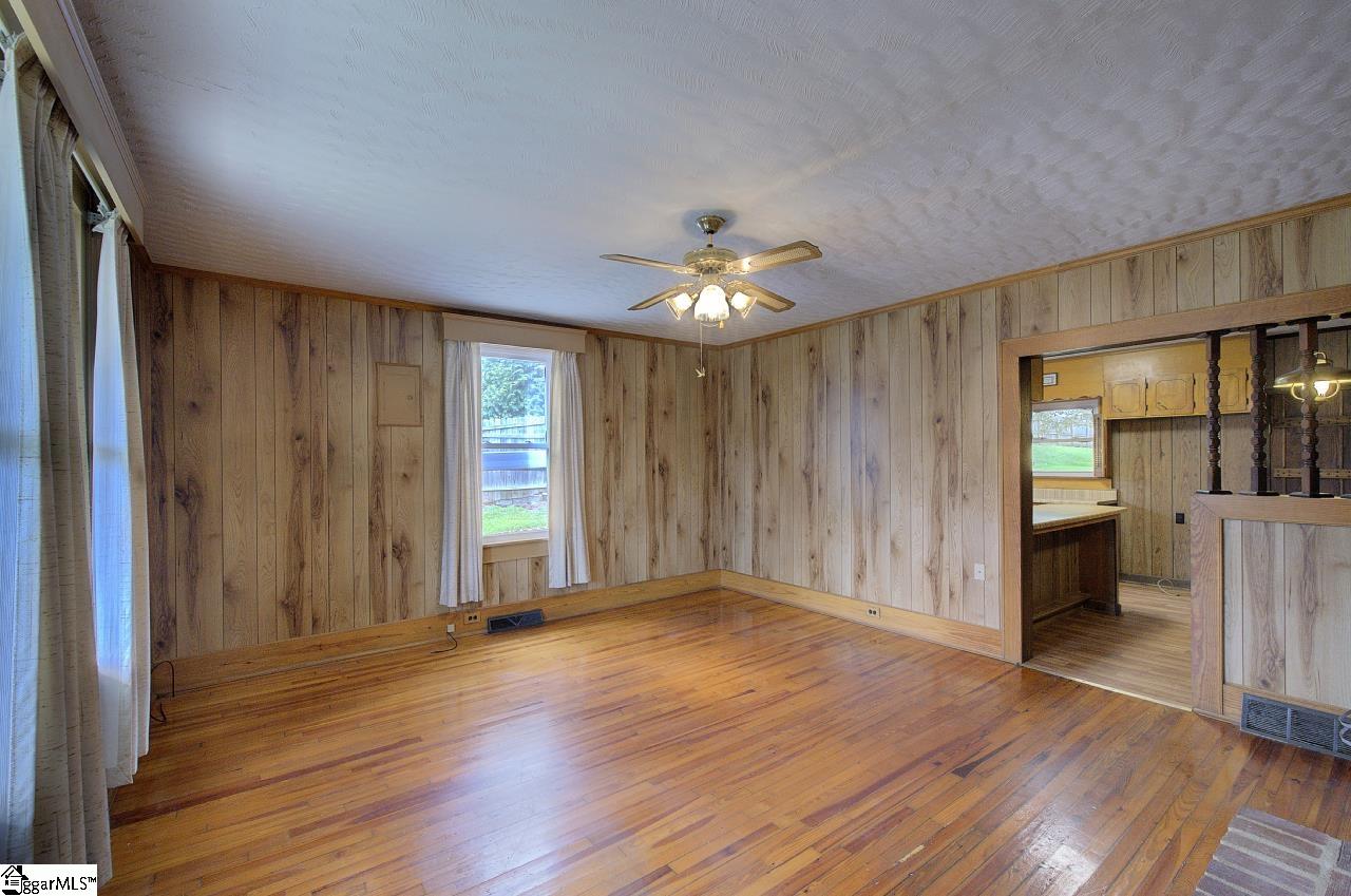 23 Transylvania Street Piedmont, SC 29673