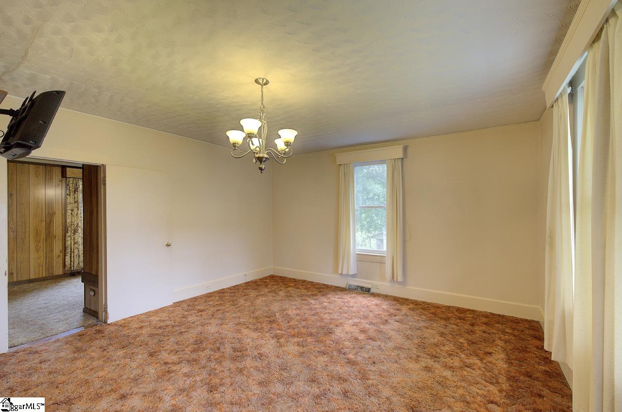 23 Transylvania Street Piedmont, SC 29673