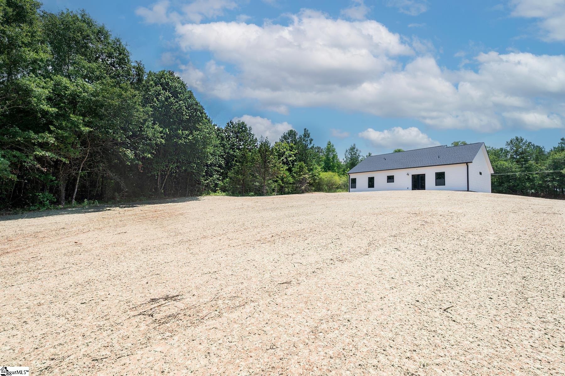 486 Hellams Road Gray Court, SC 29645
