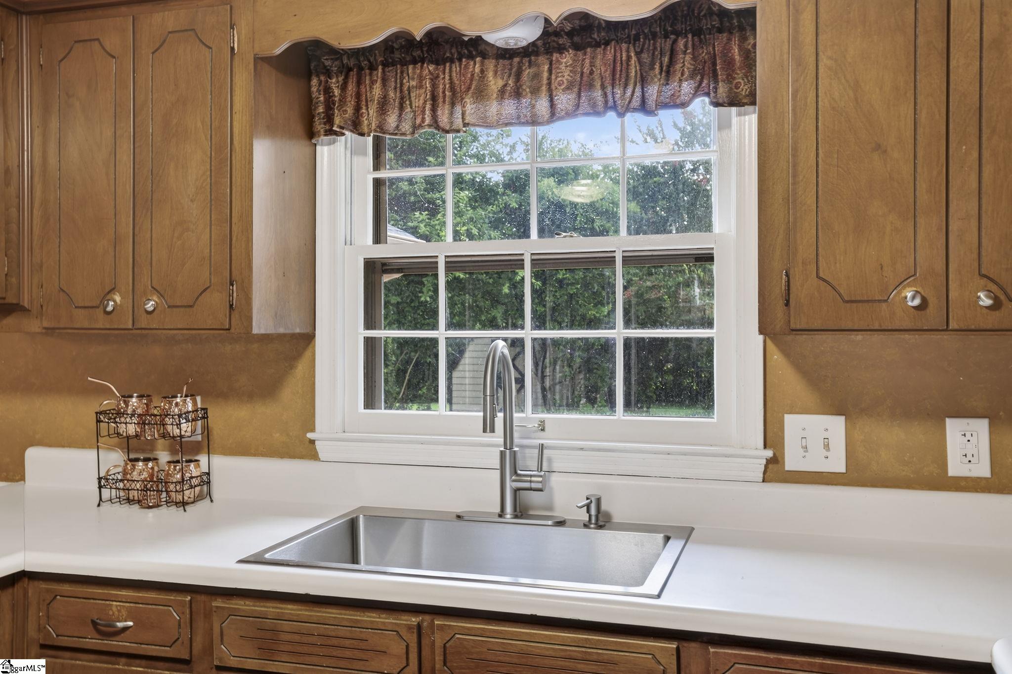 108 Sunline Place Spartanburg, SC 29307