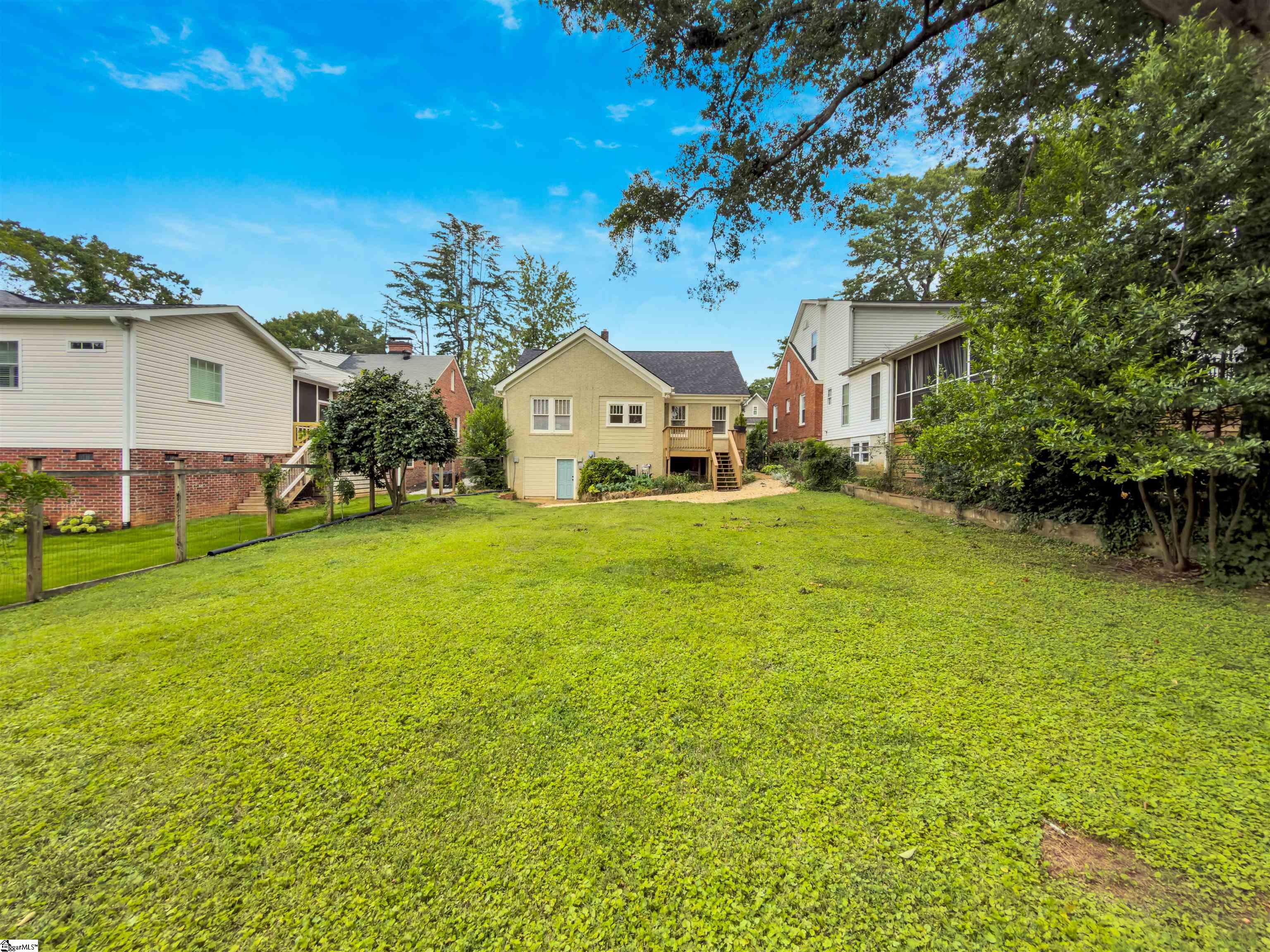 104 Ponce de Leon Drive Greenville, SC 29605