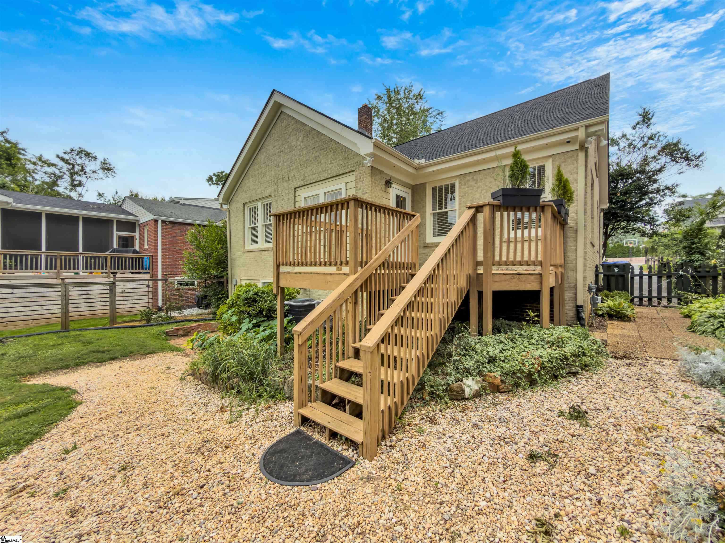 104 Ponce de Leon Drive Greenville, SC 29605