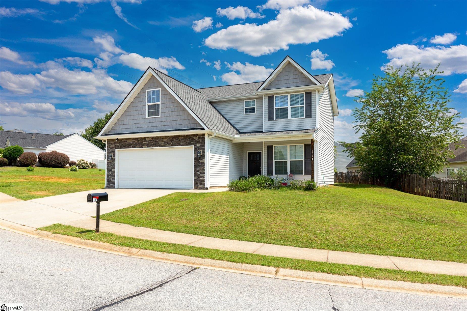 101 Reedy Falls Drive Greenville, SC 29605