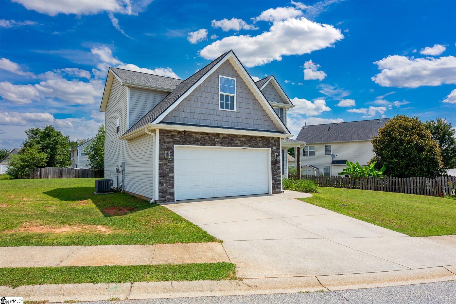 101 Reedy Falls Drive Greenville, SC 29605