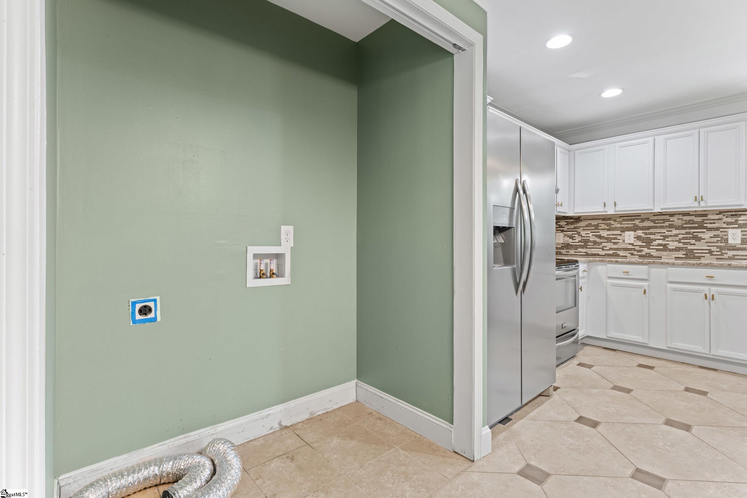 104 Pinonwood Court Simpsonville, SC 29680