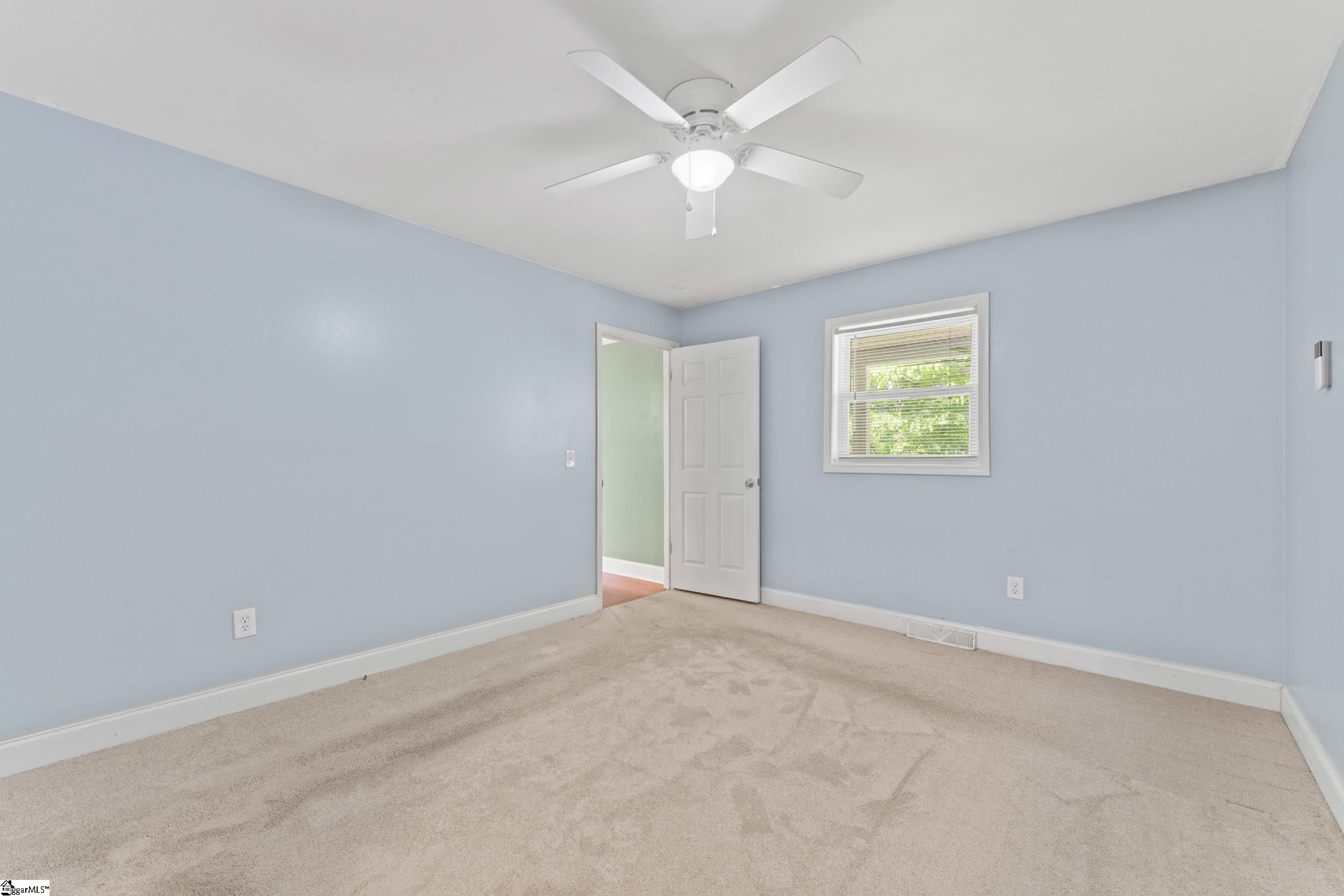 104 Pinonwood Court Simpsonville, SC 29680