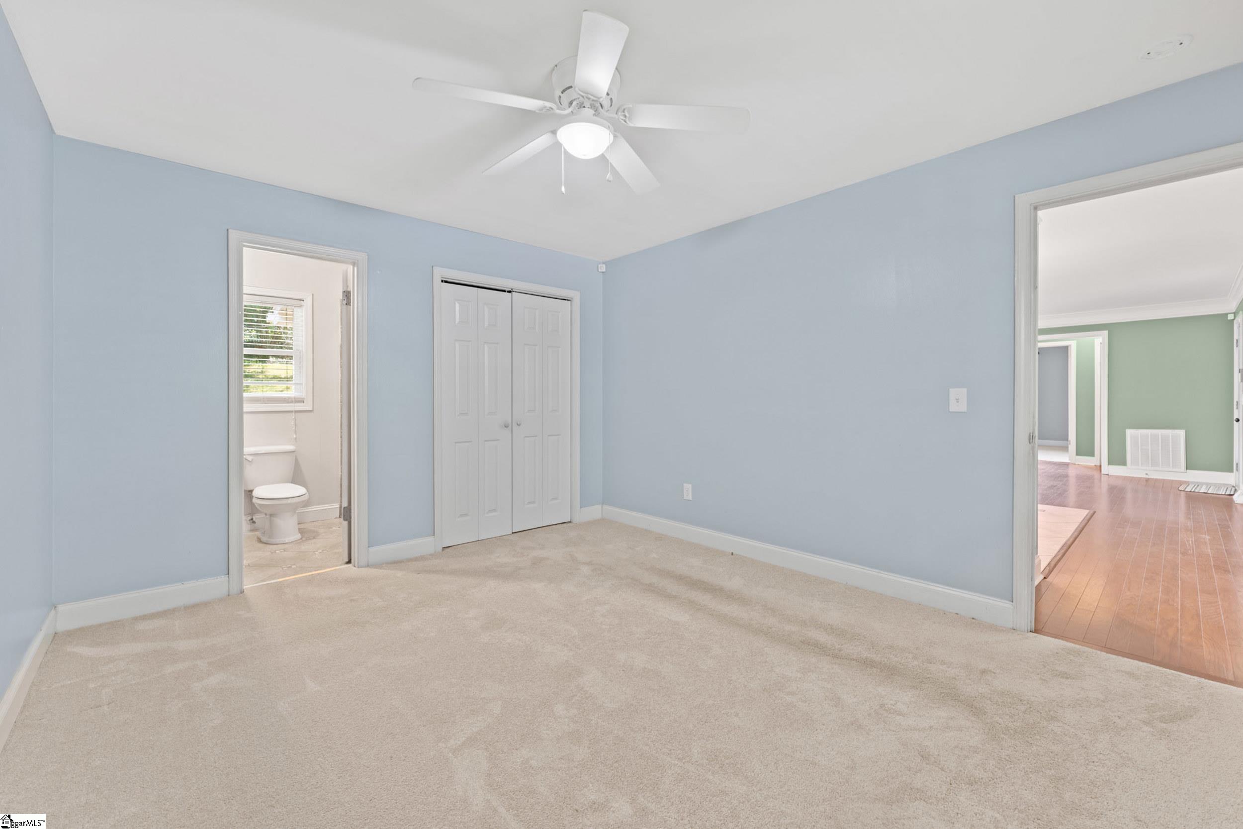 104 Pinonwood Court Simpsonville, SC 29680