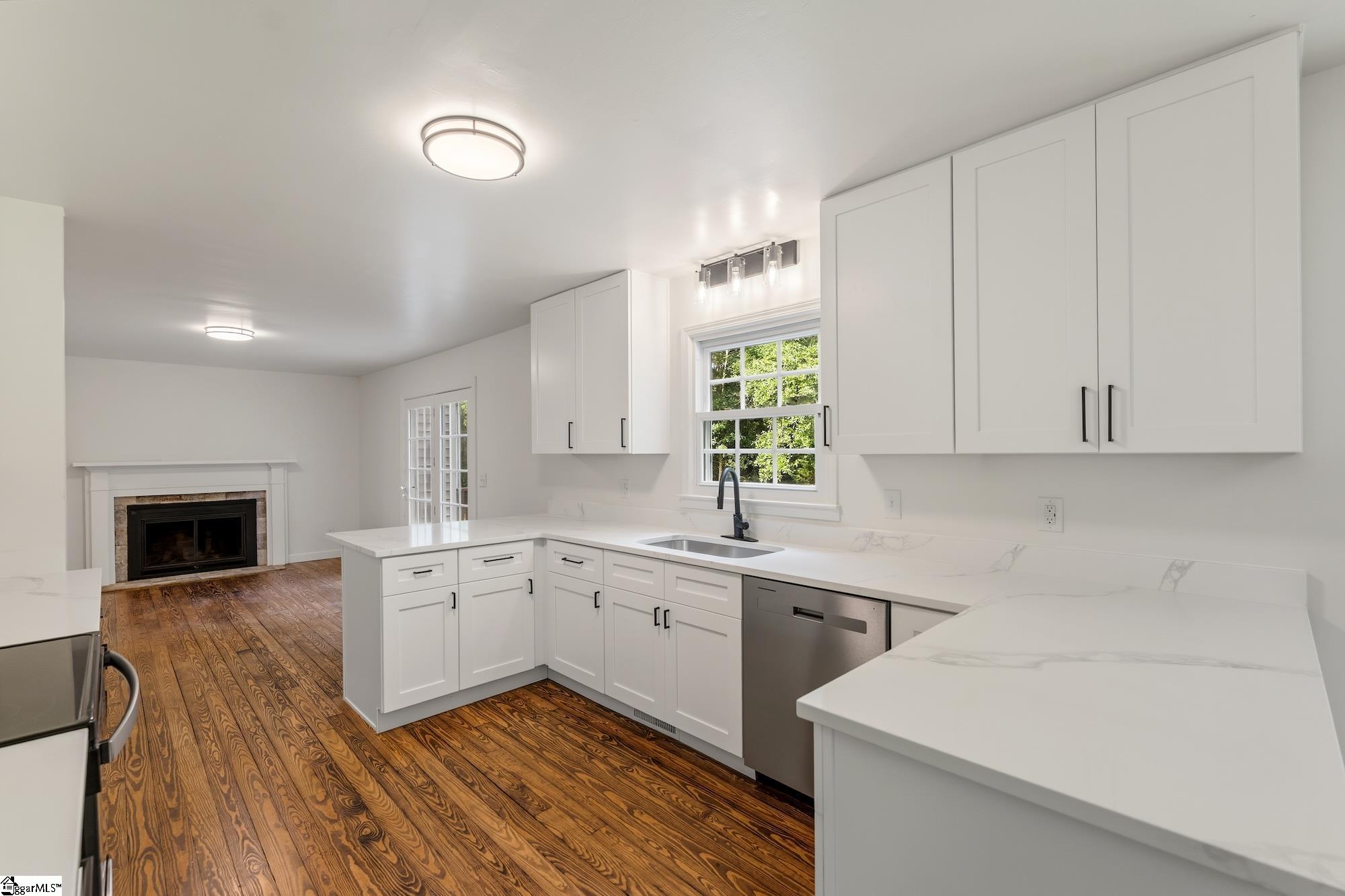 703 Mertie Drive Seneca, SC 29678