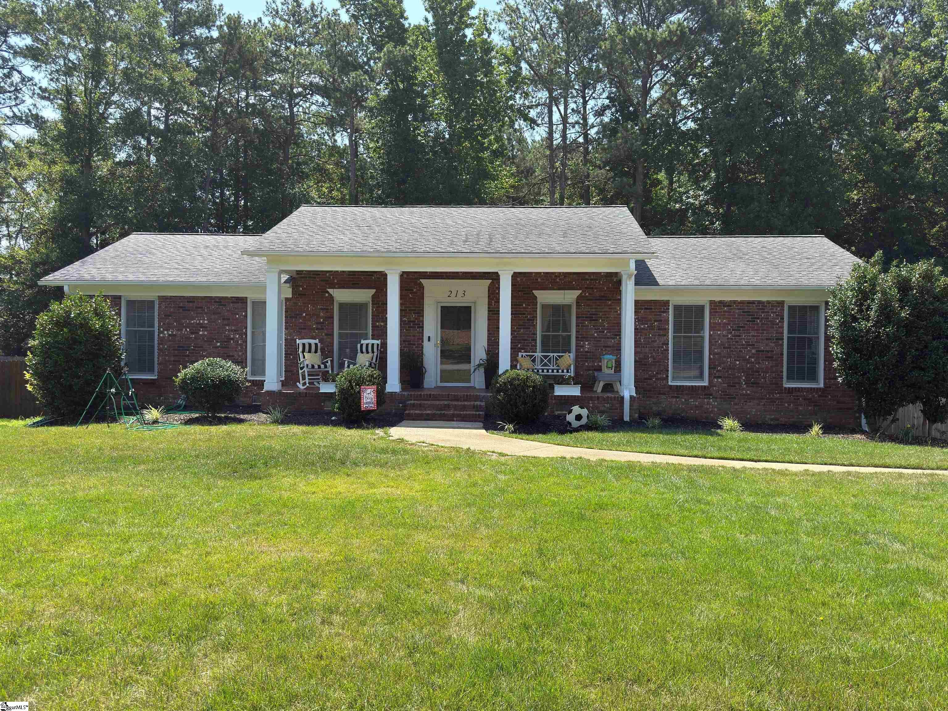 213 Briarwood Drive Belton, SC 29627