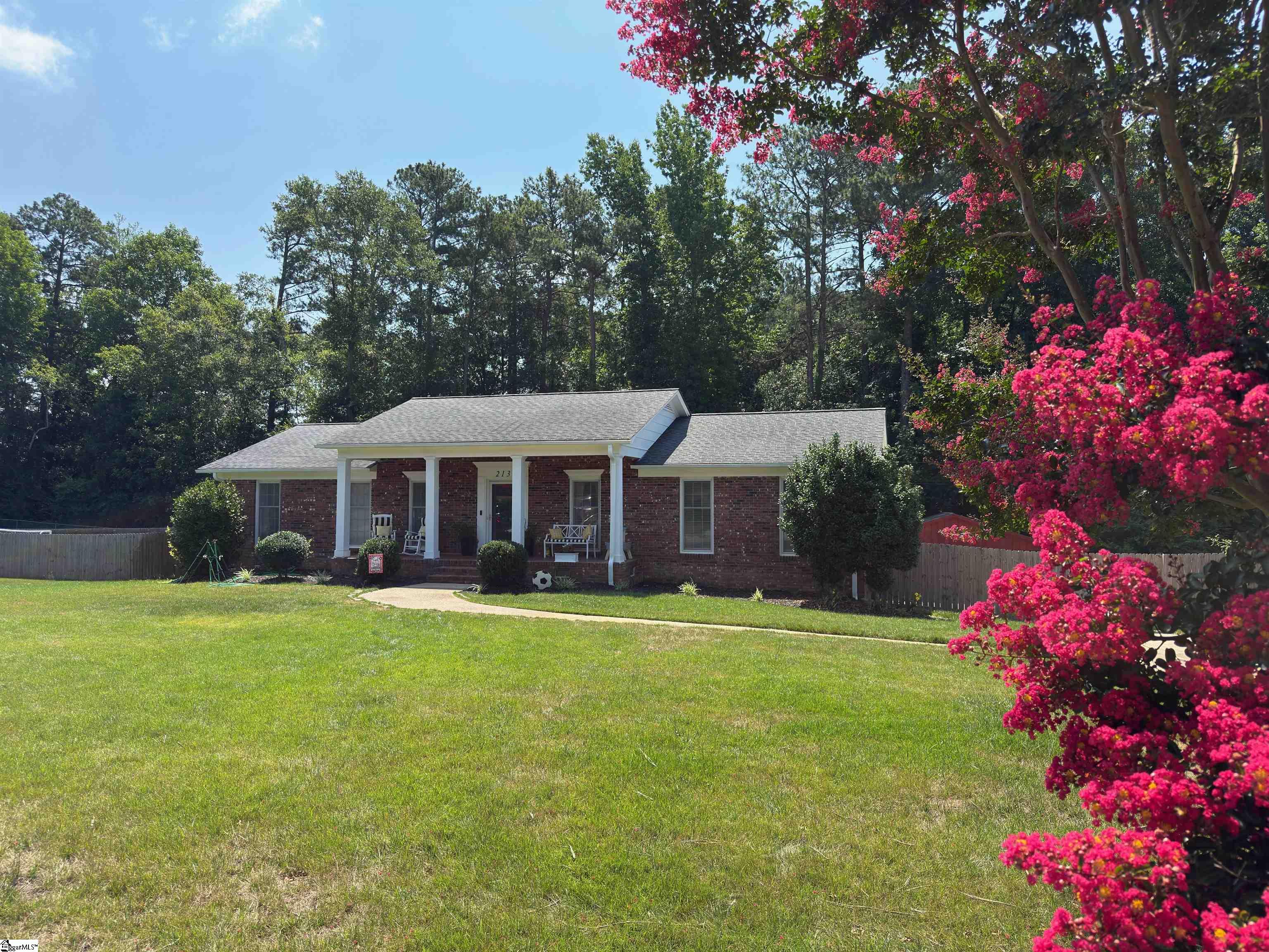 213 Briarwood Drive Belton, SC 29627