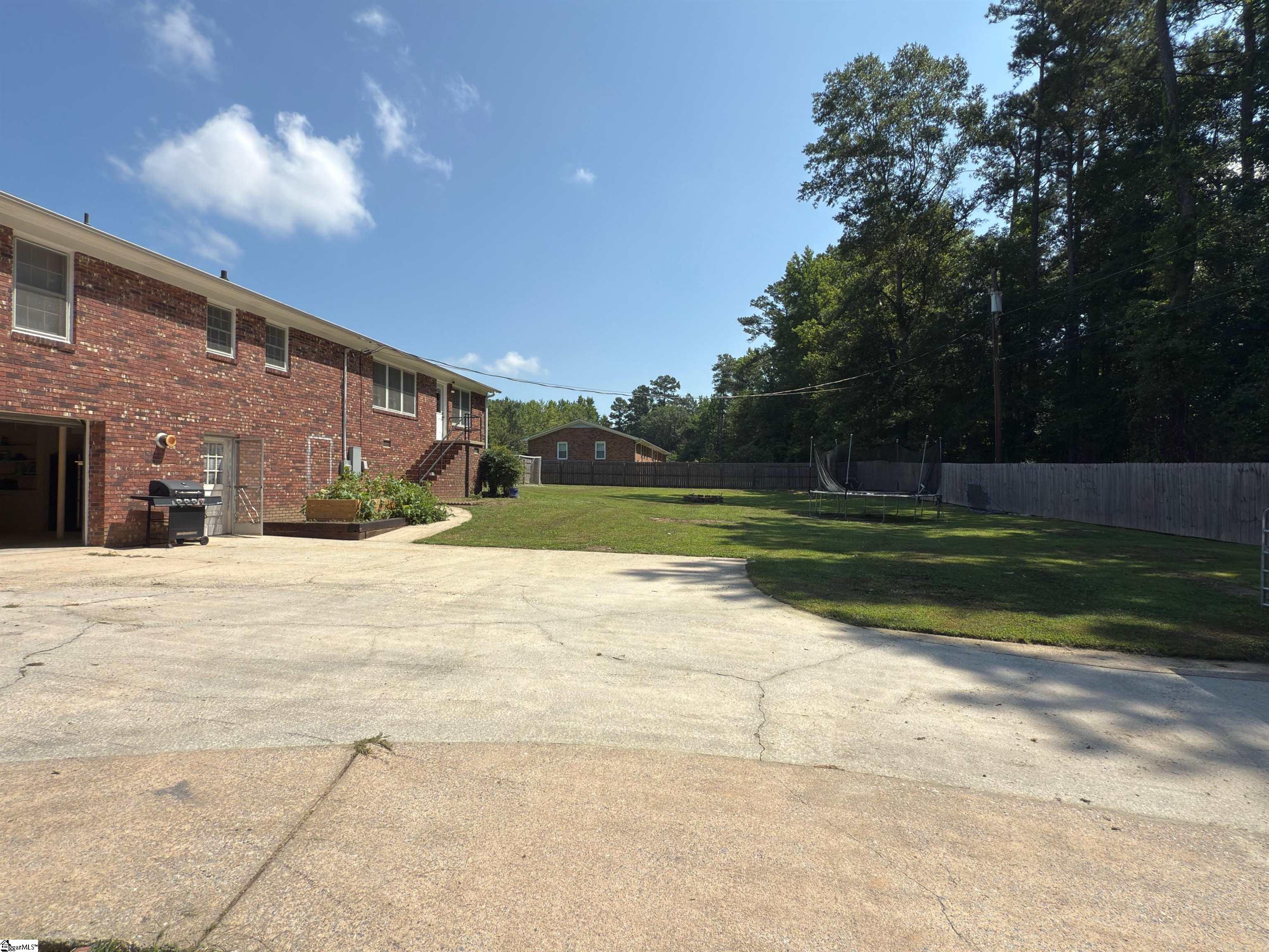 213 Briarwood Drive Belton, SC 29627