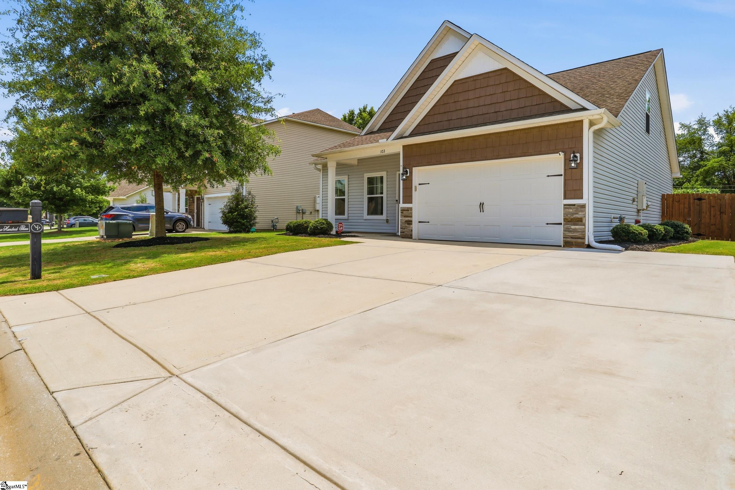 103 Chadmore Street Simpsonville, SC 29681