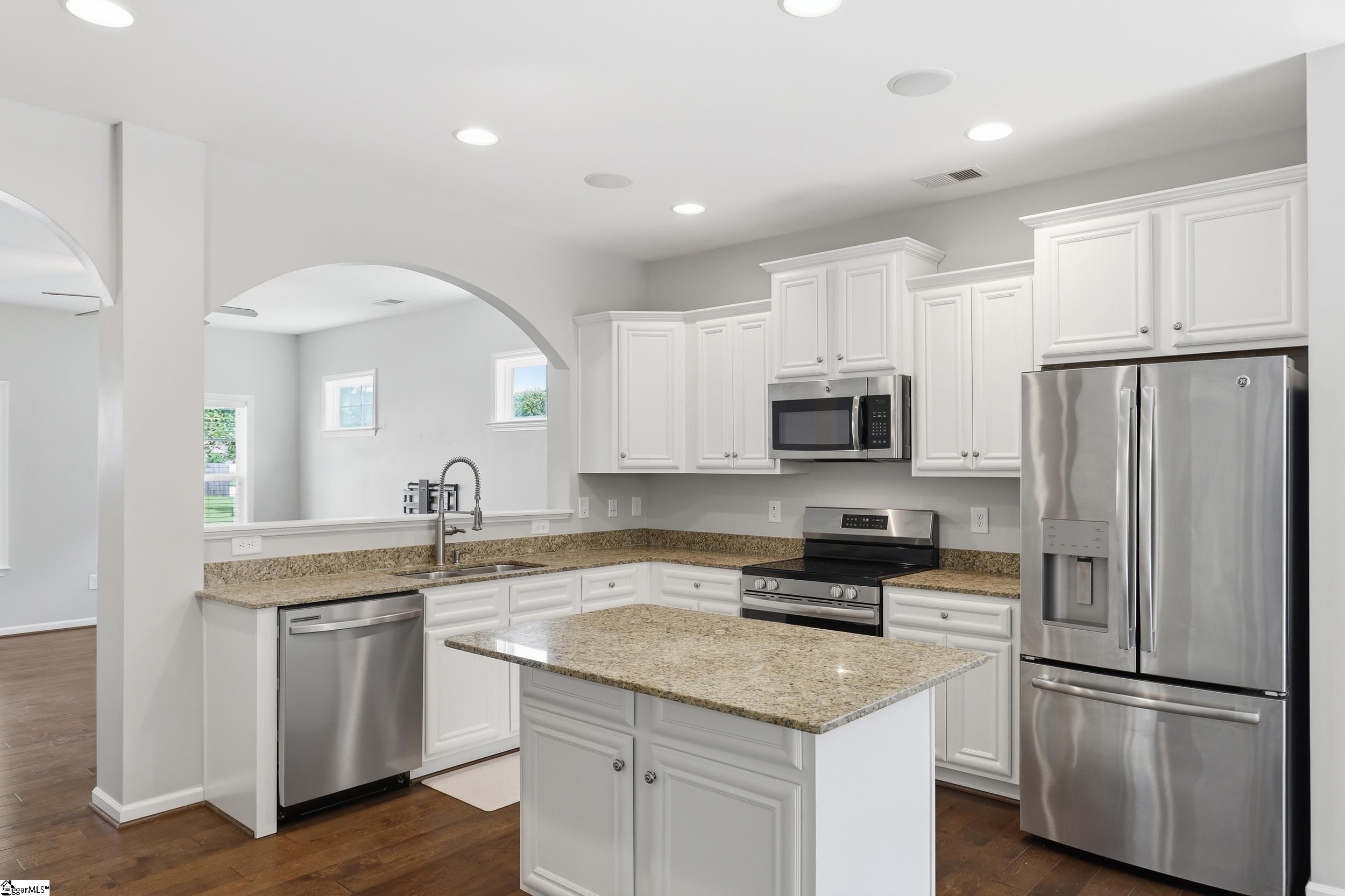 103 Chadmore Street Simpsonville, SC 29681