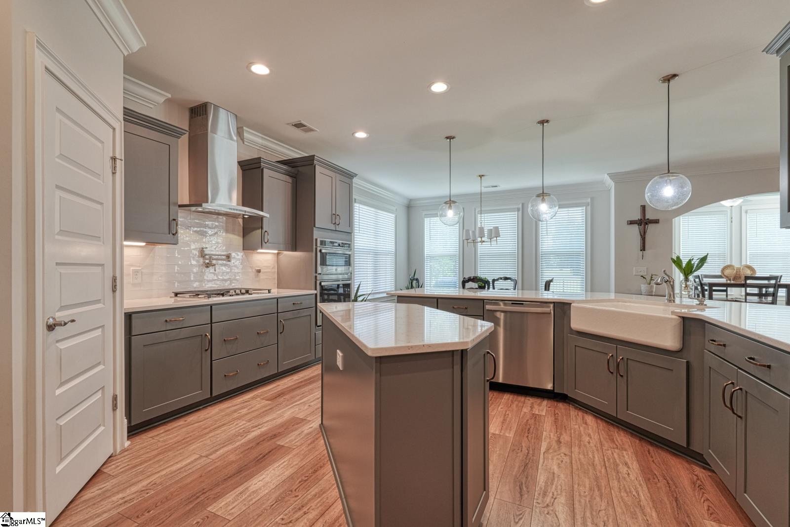 201 Tyrian Drive Greenville, SC 29607