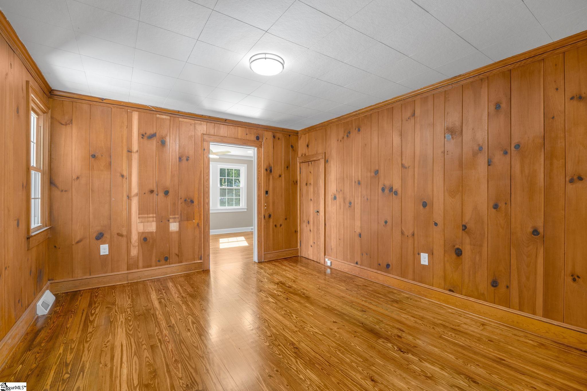 2609 East North Avenue Anderson, SC 29625