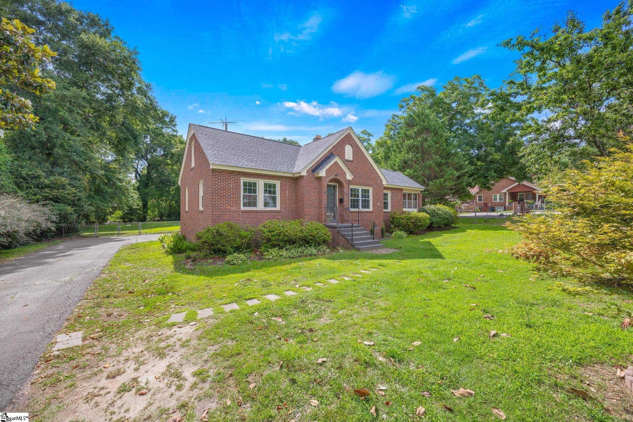2609 East North Avenue Anderson, SC 29625