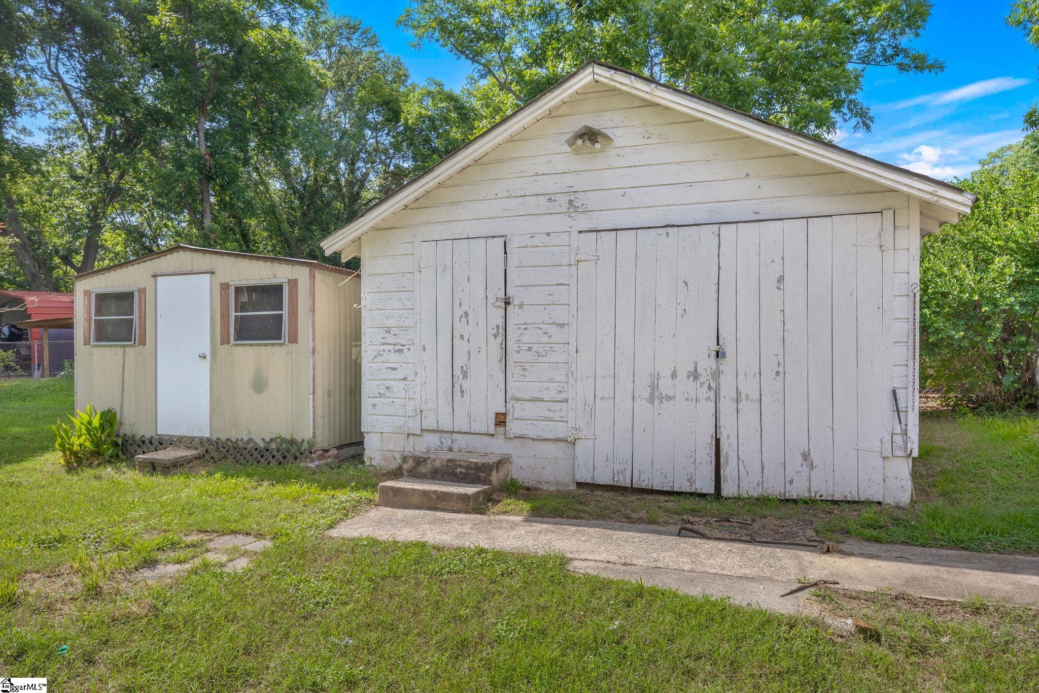 2609 East North Avenue Anderson, SC 29625
