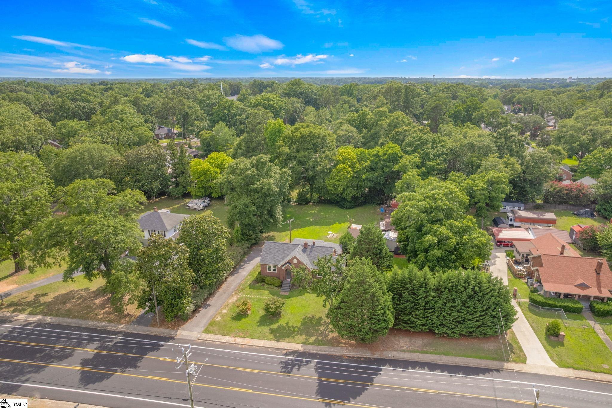 2609 East North Avenue Anderson, SC 29625