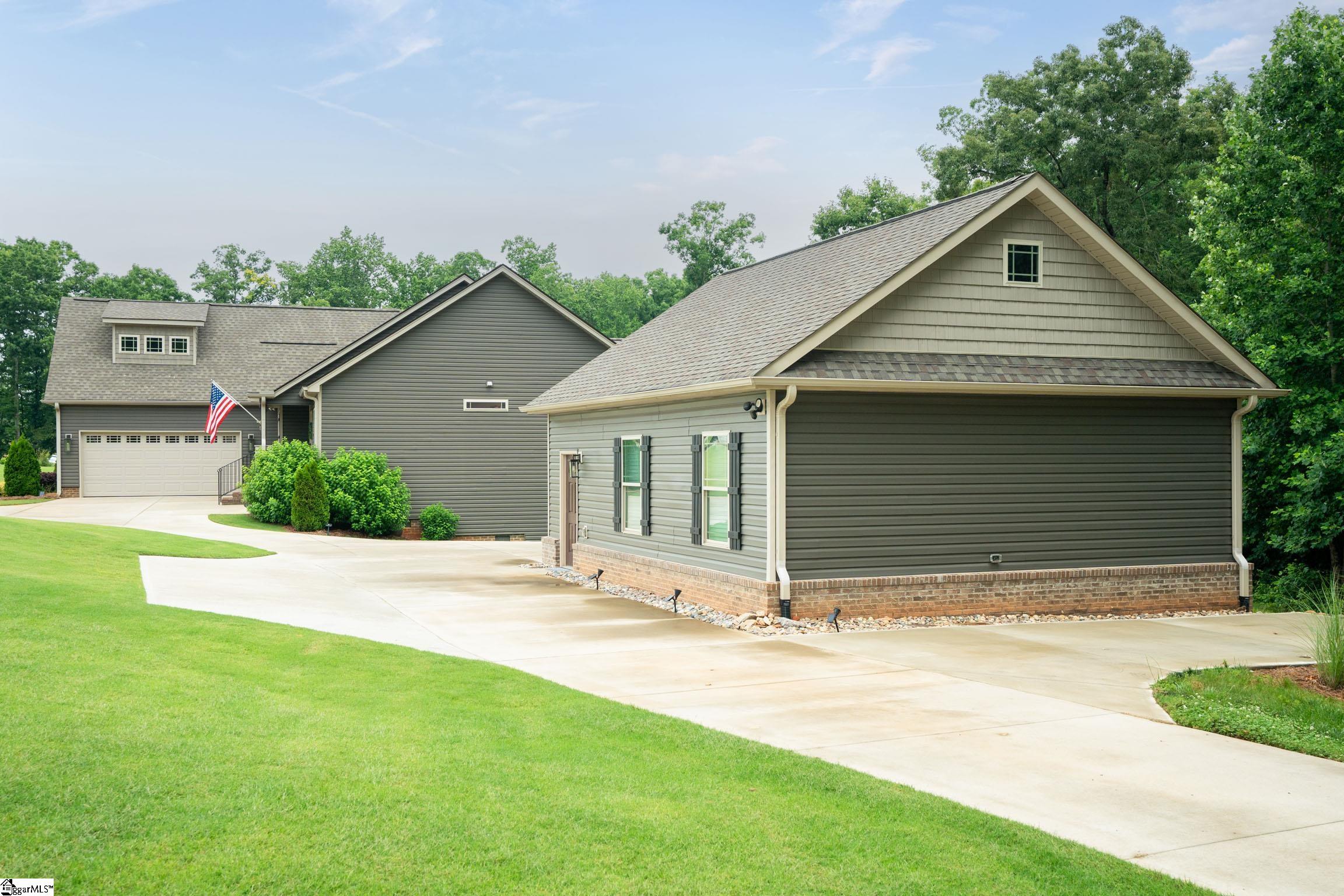 2 Anastasia Court Easley, SC 29642