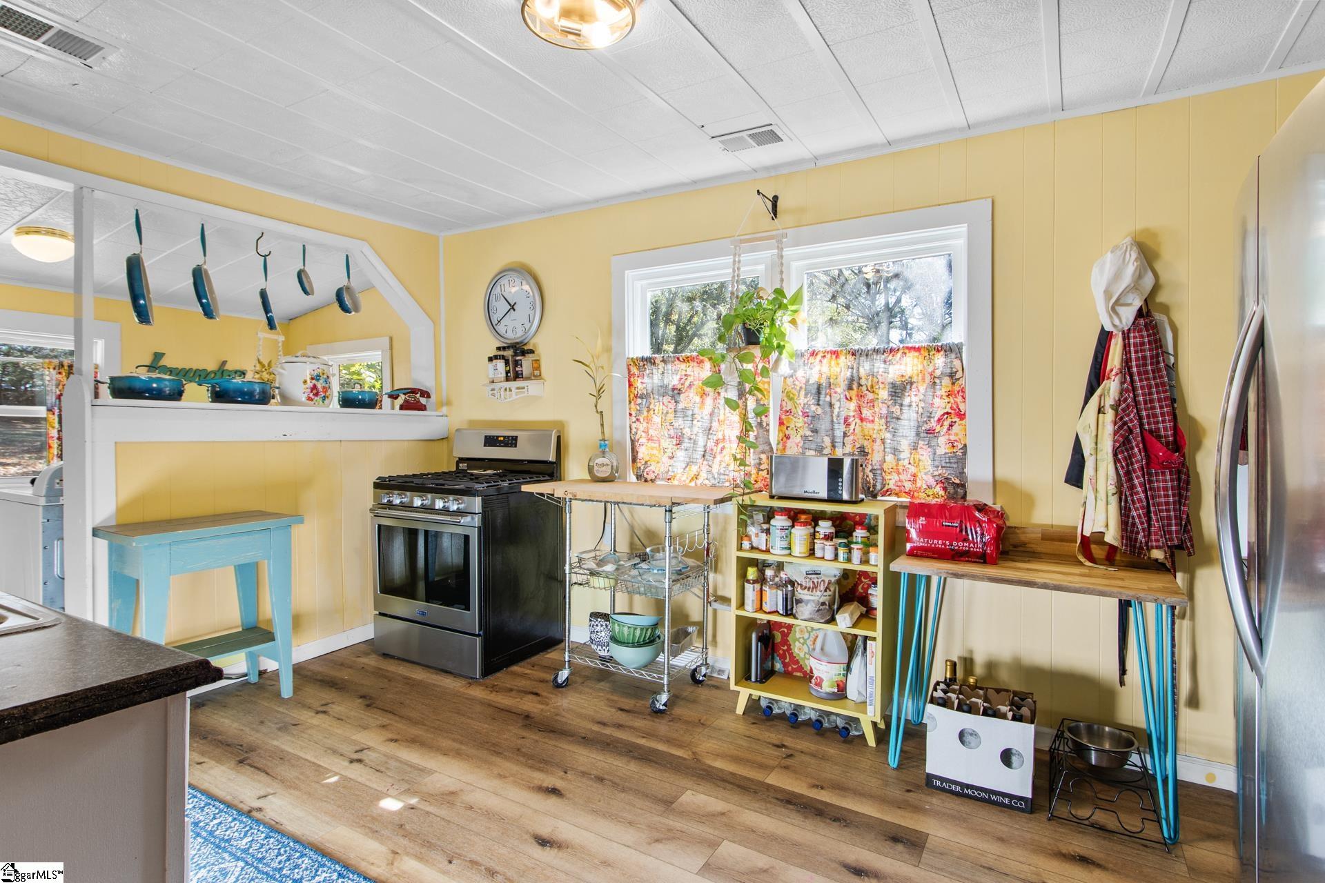 335 Fairview Church Road Kinards, SC 29355