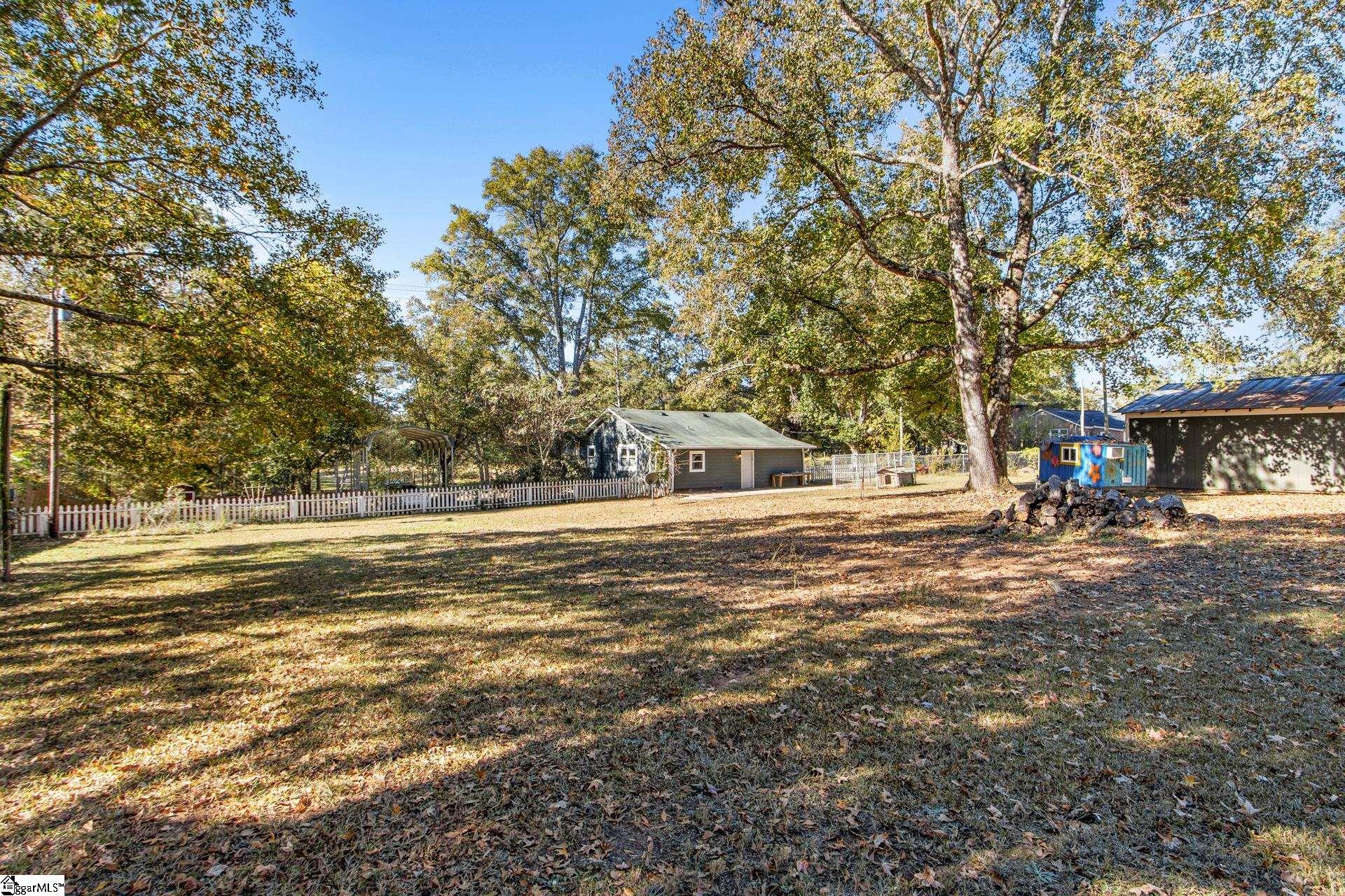 335 Fairview Church Road Kinards, SC 29355