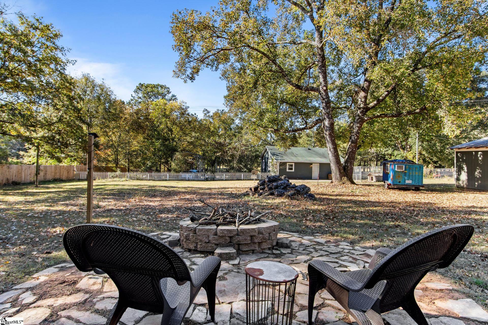 335 Fairview Church Road Kinards, SC 29355