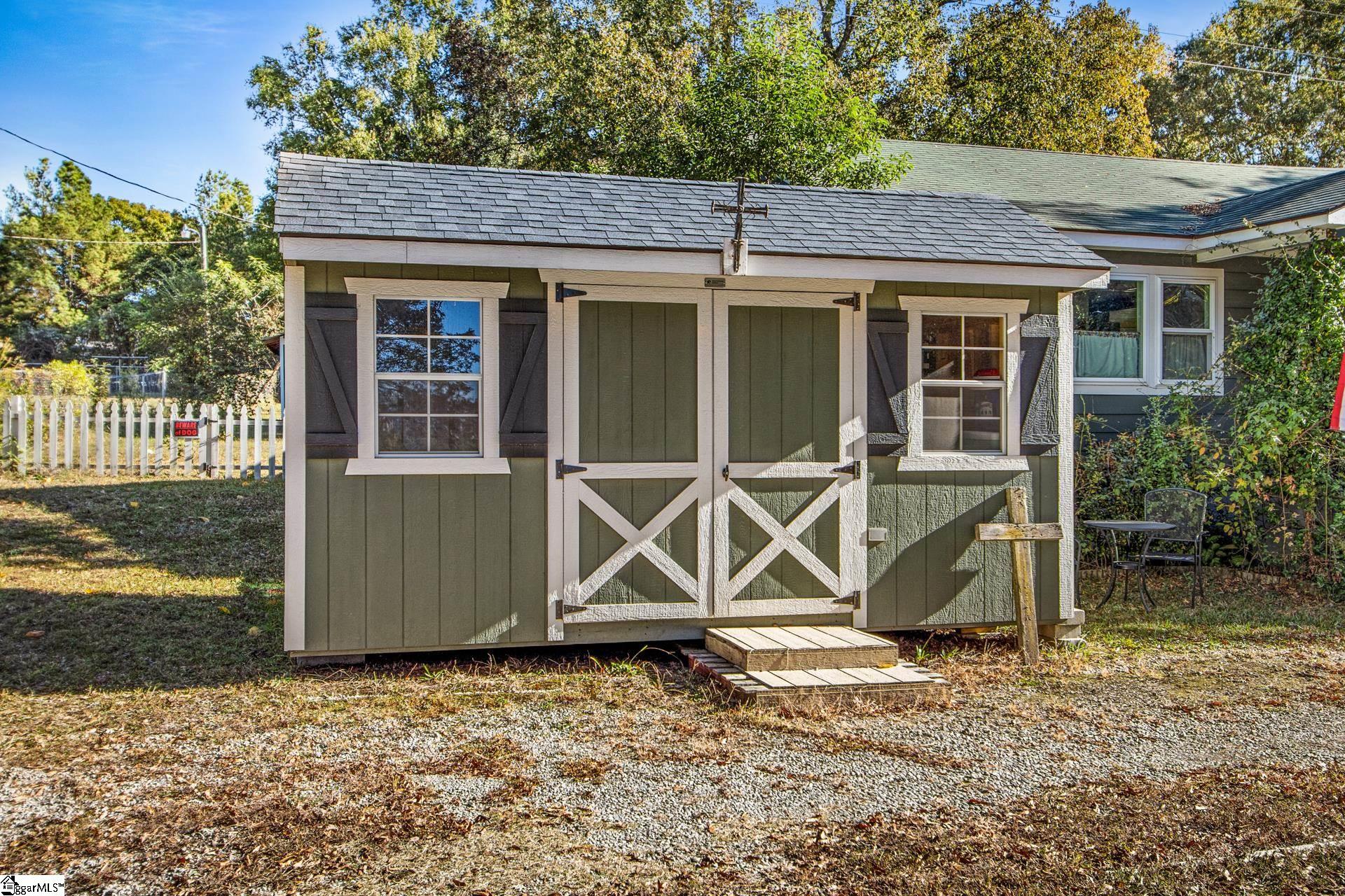 335 Fairview Church Road Kinards, SC 29355